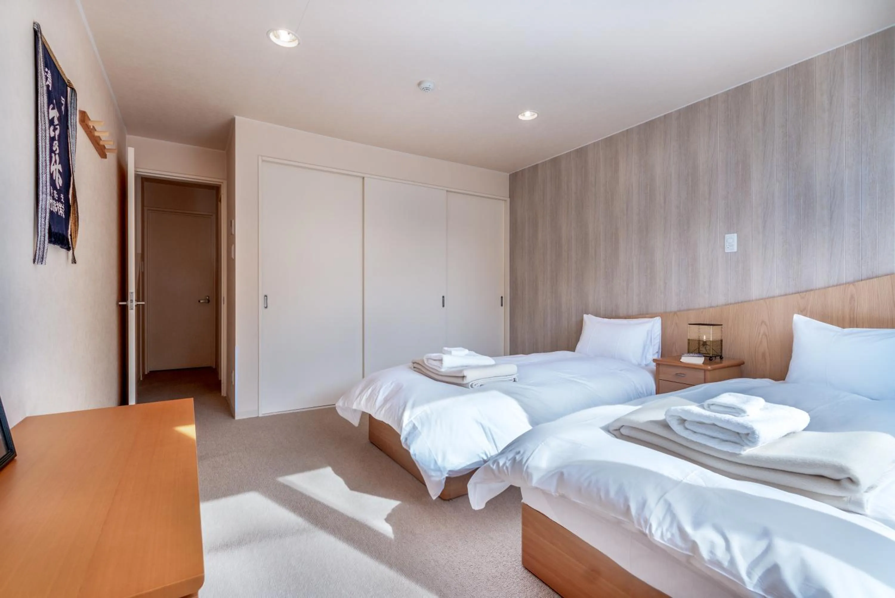 Bedroom, Bed in Gondola Chalet by H2 Life