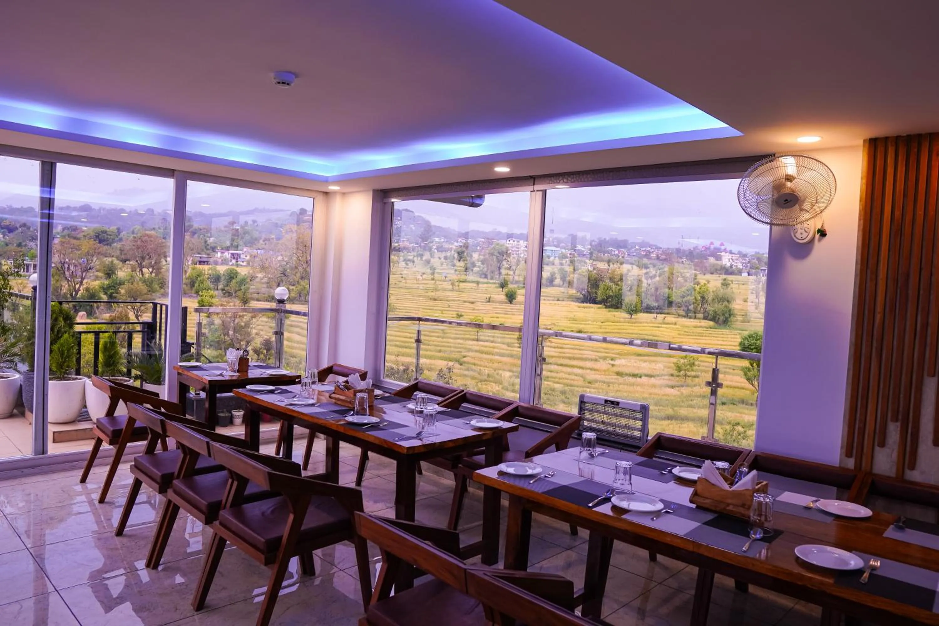 Restaurant/places to eat in Click Collection The Abode, Dharamshala