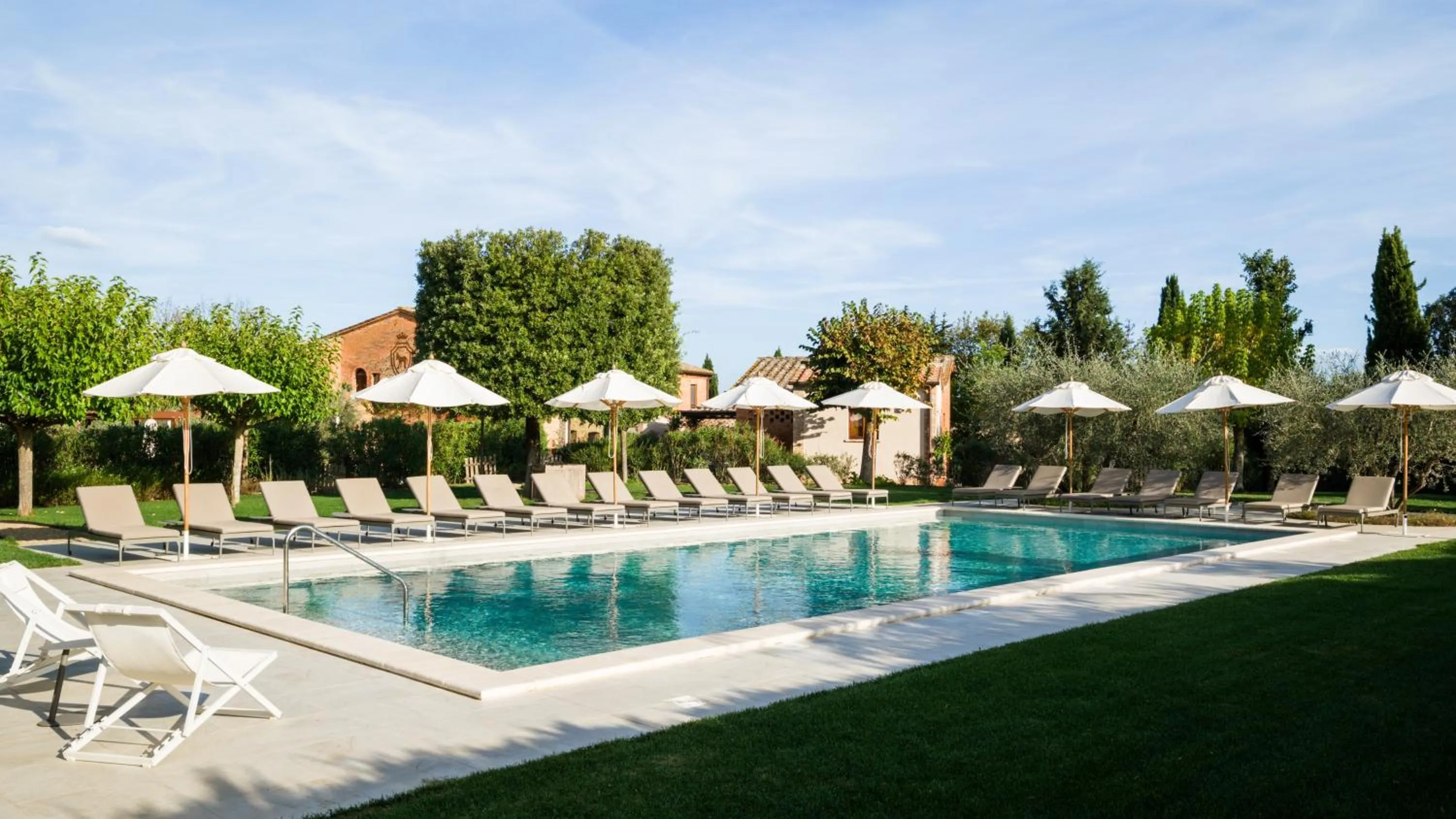 Swimming pool in Borgo San Vincenzo