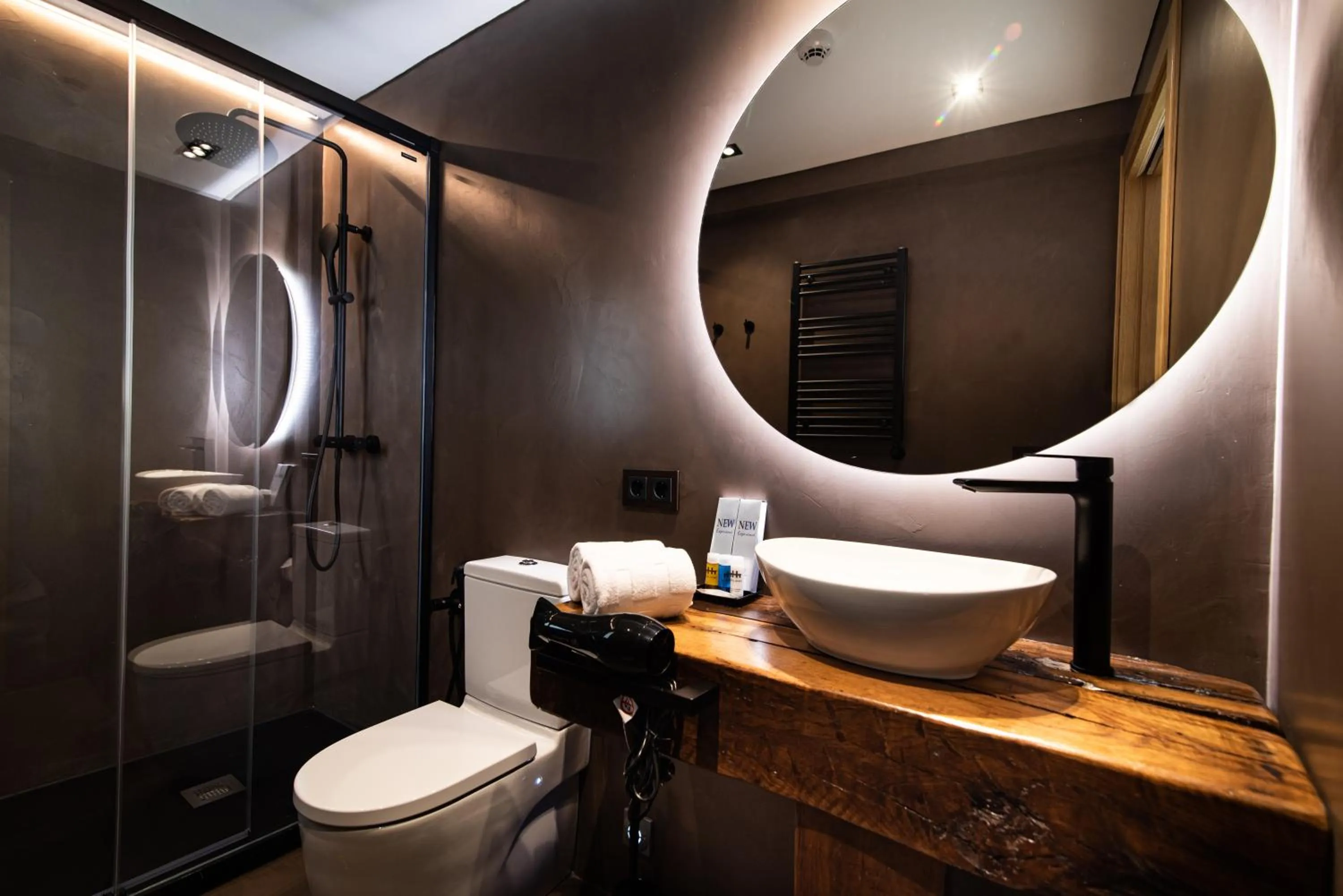 Property building in Hotel Atari