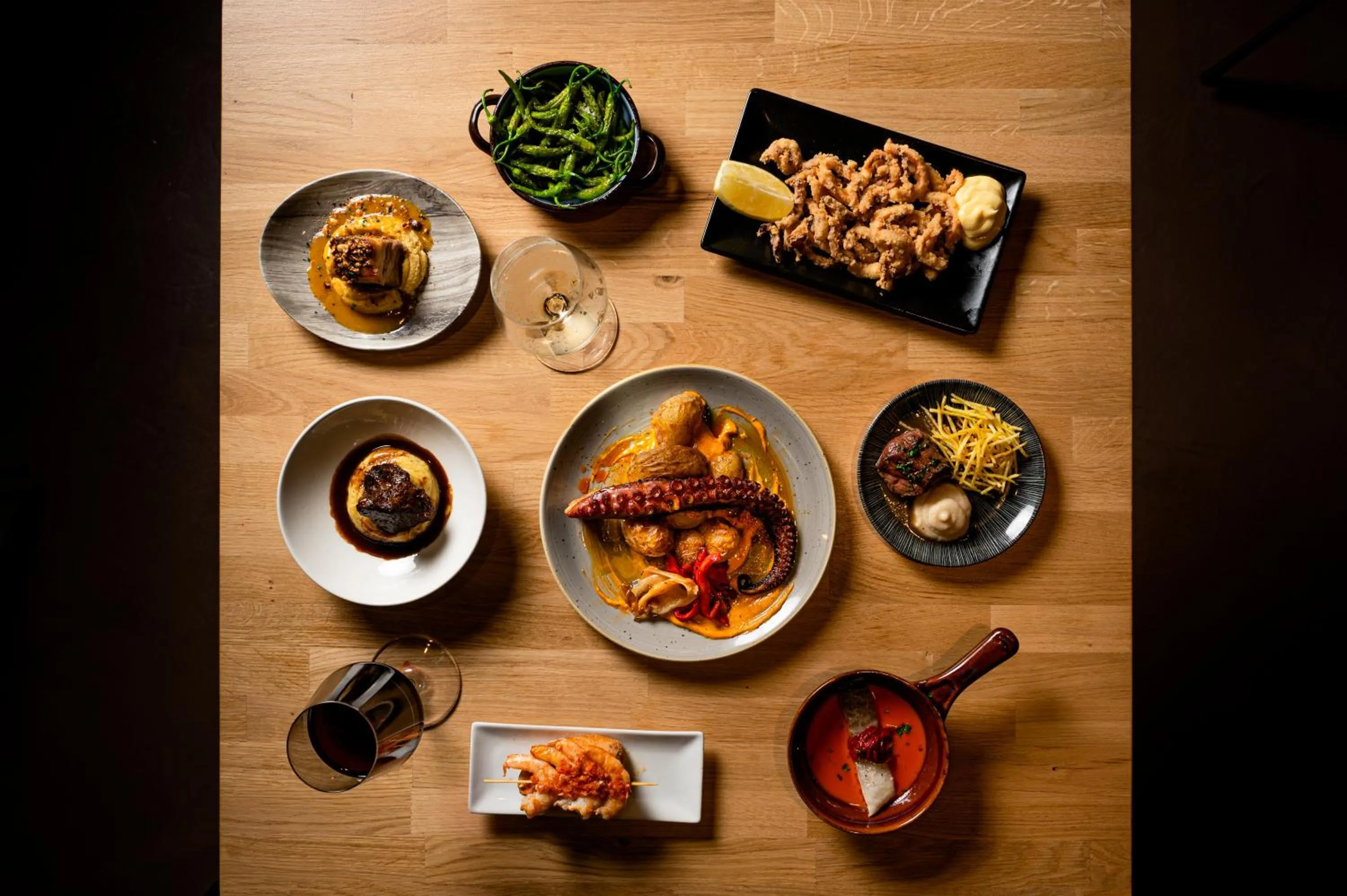 Restaurant/places to eat in Hotel Atari