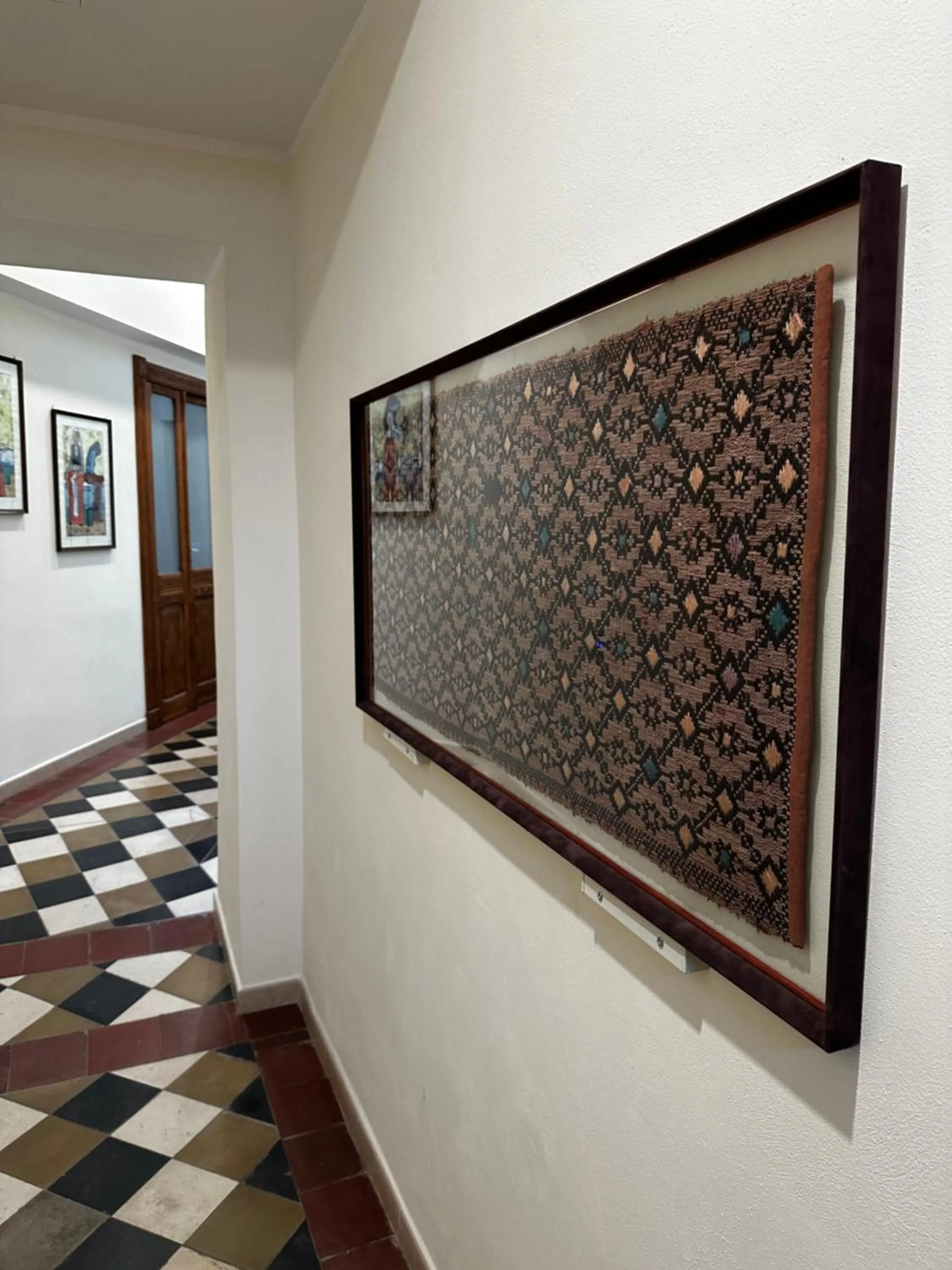 Decorative detail in Domo Achenza