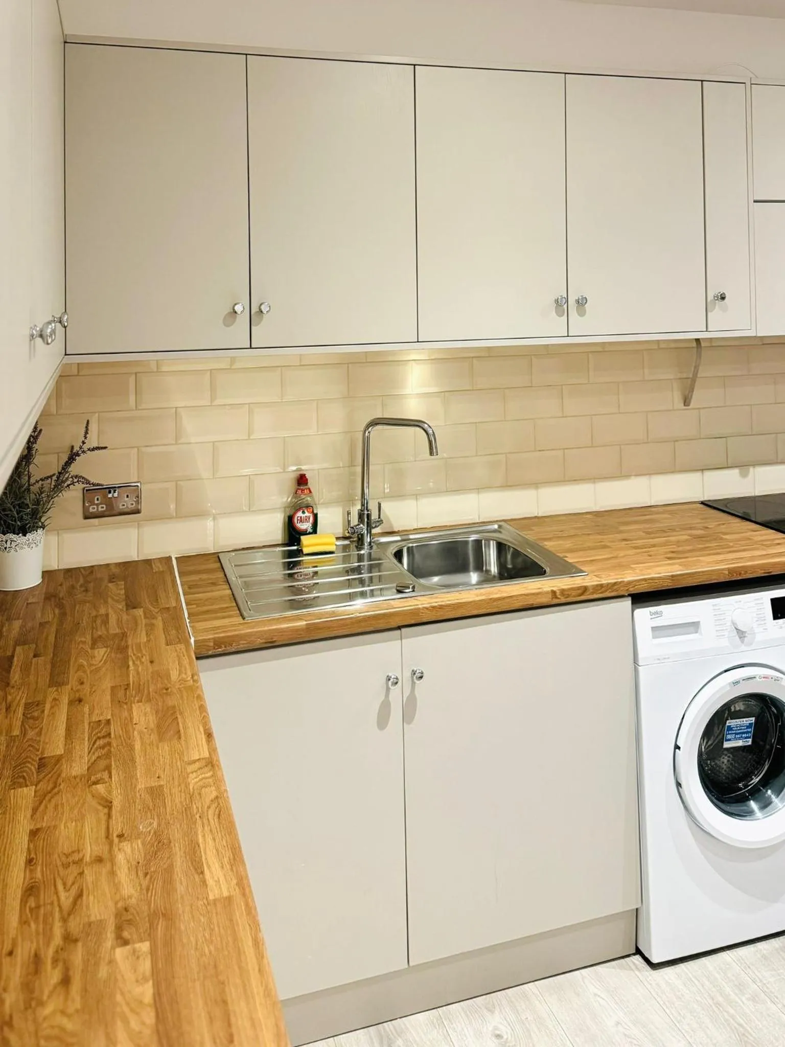 kitchen in Victoria Studios