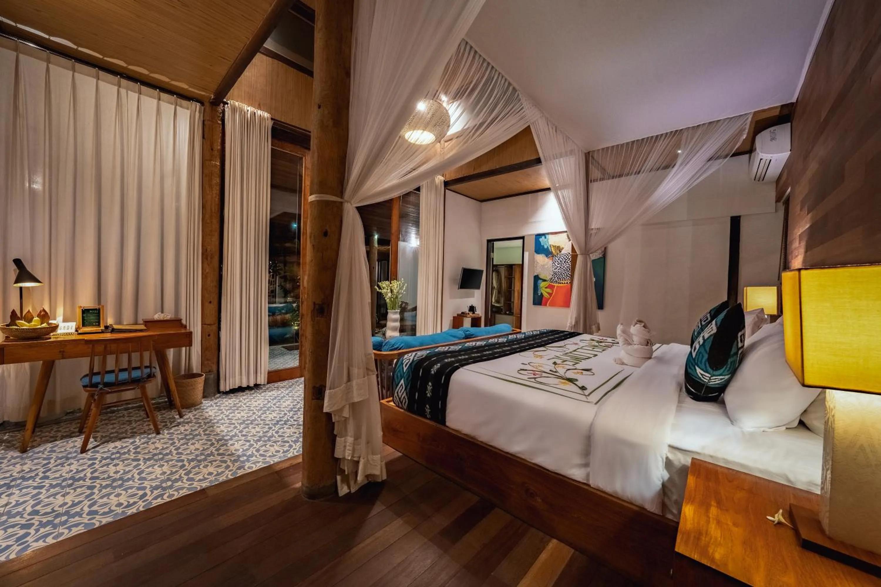 Bedroom, Bed in Surya Kembar Villas