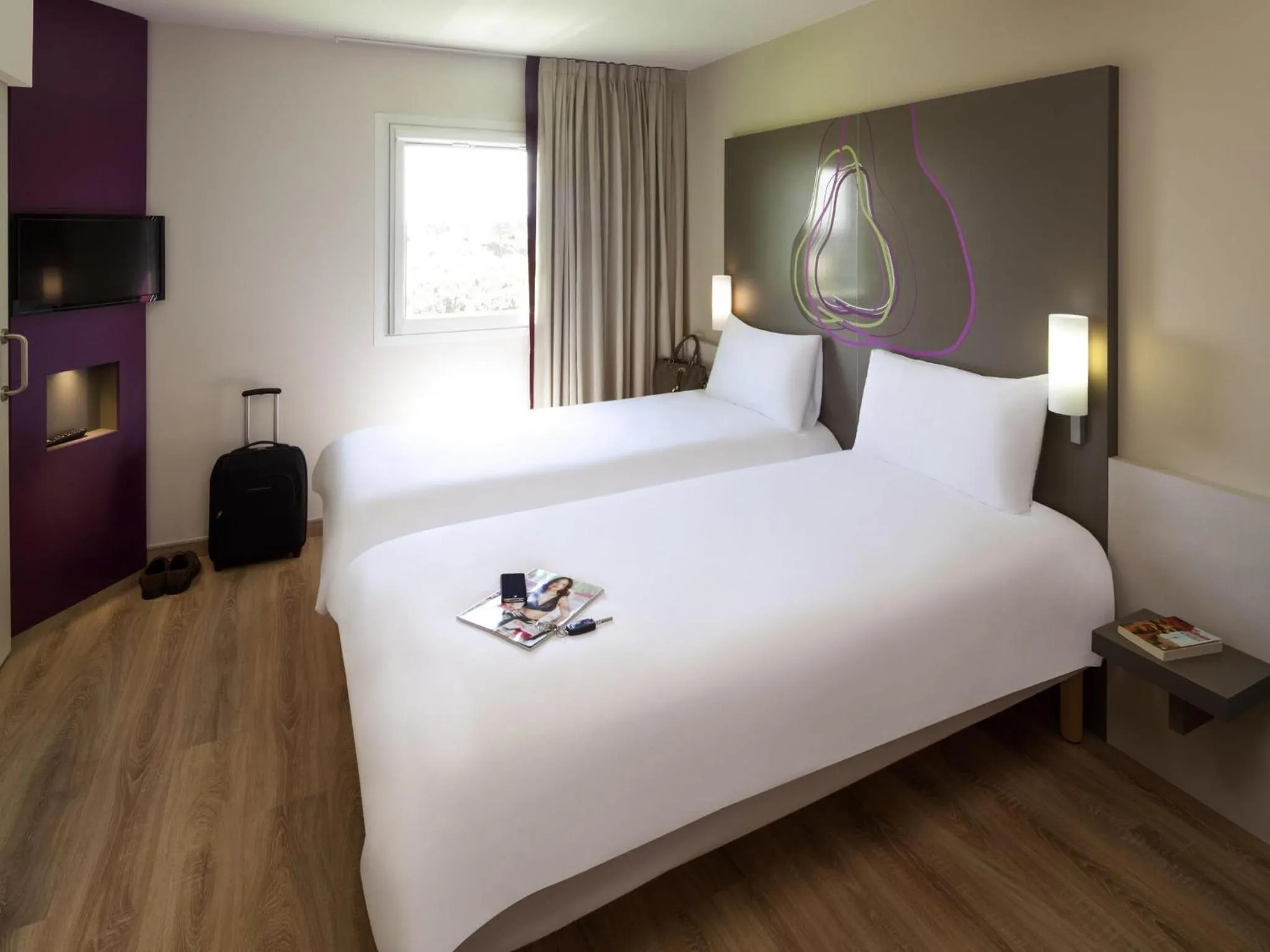 Bedroom, Bed in Hotel Ibis Styles Lleida Torrefarrera