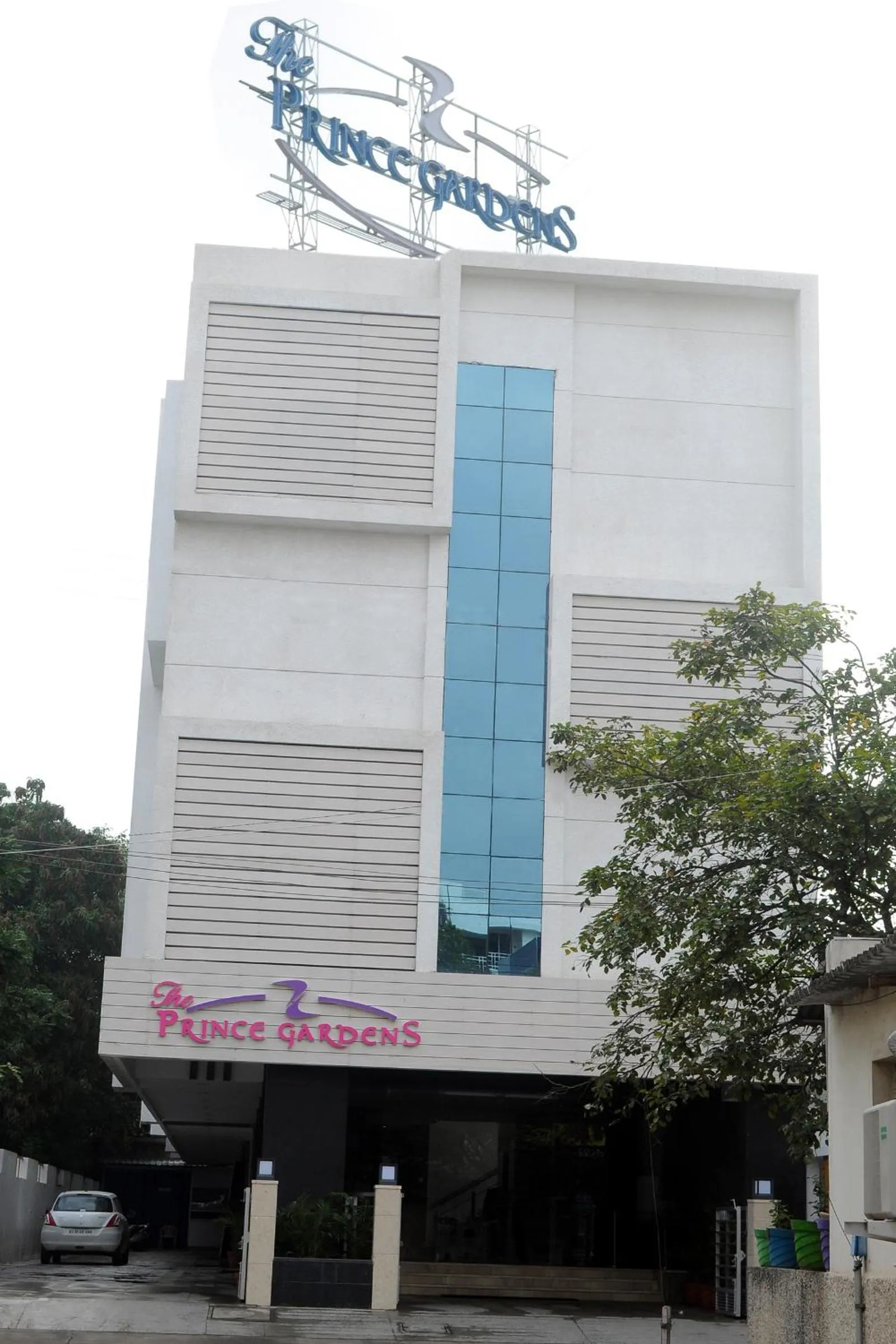 Property building in Hotel Prince Gardens