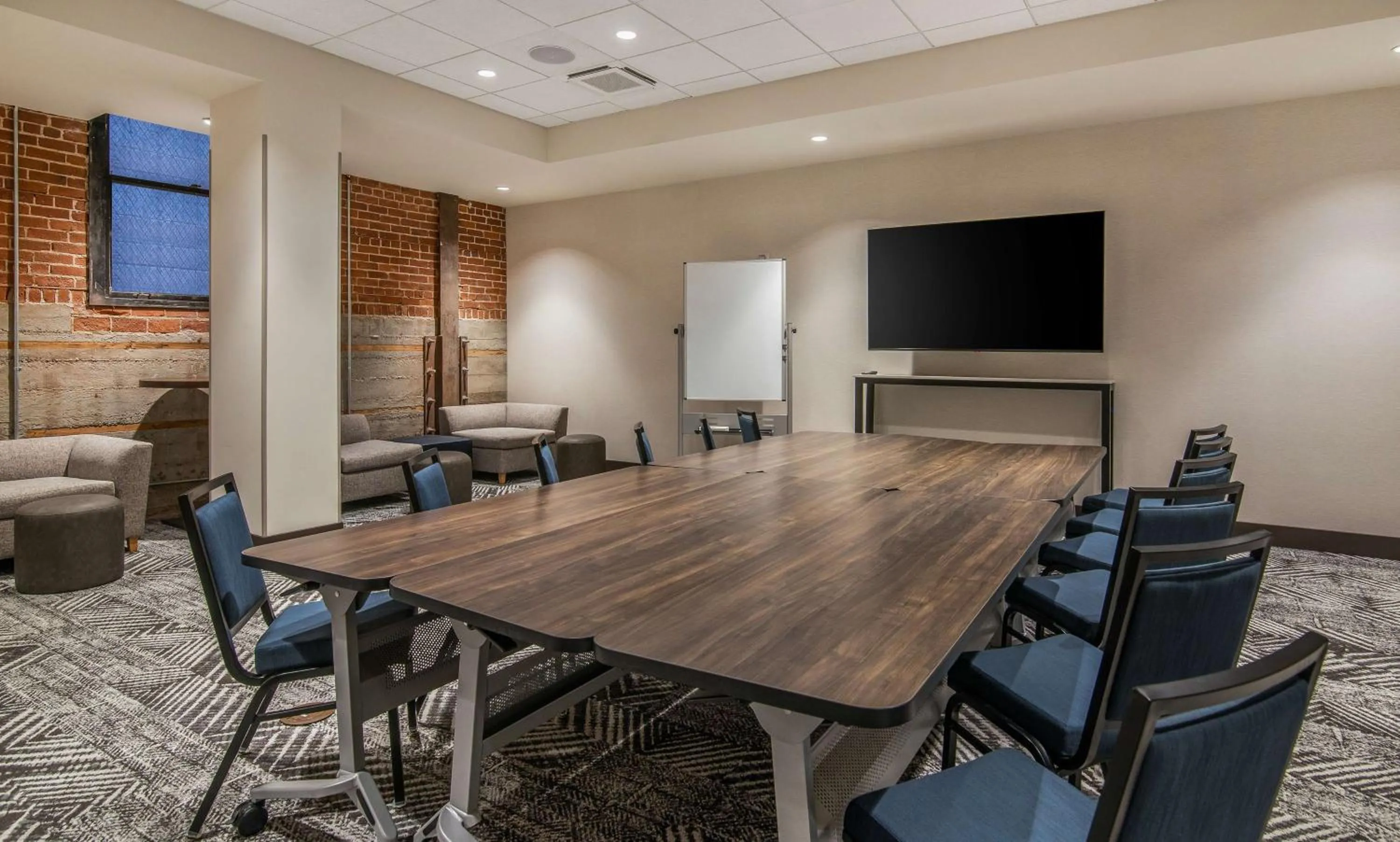 Meeting/conference room in Hyatt House Sacramento-Midtown