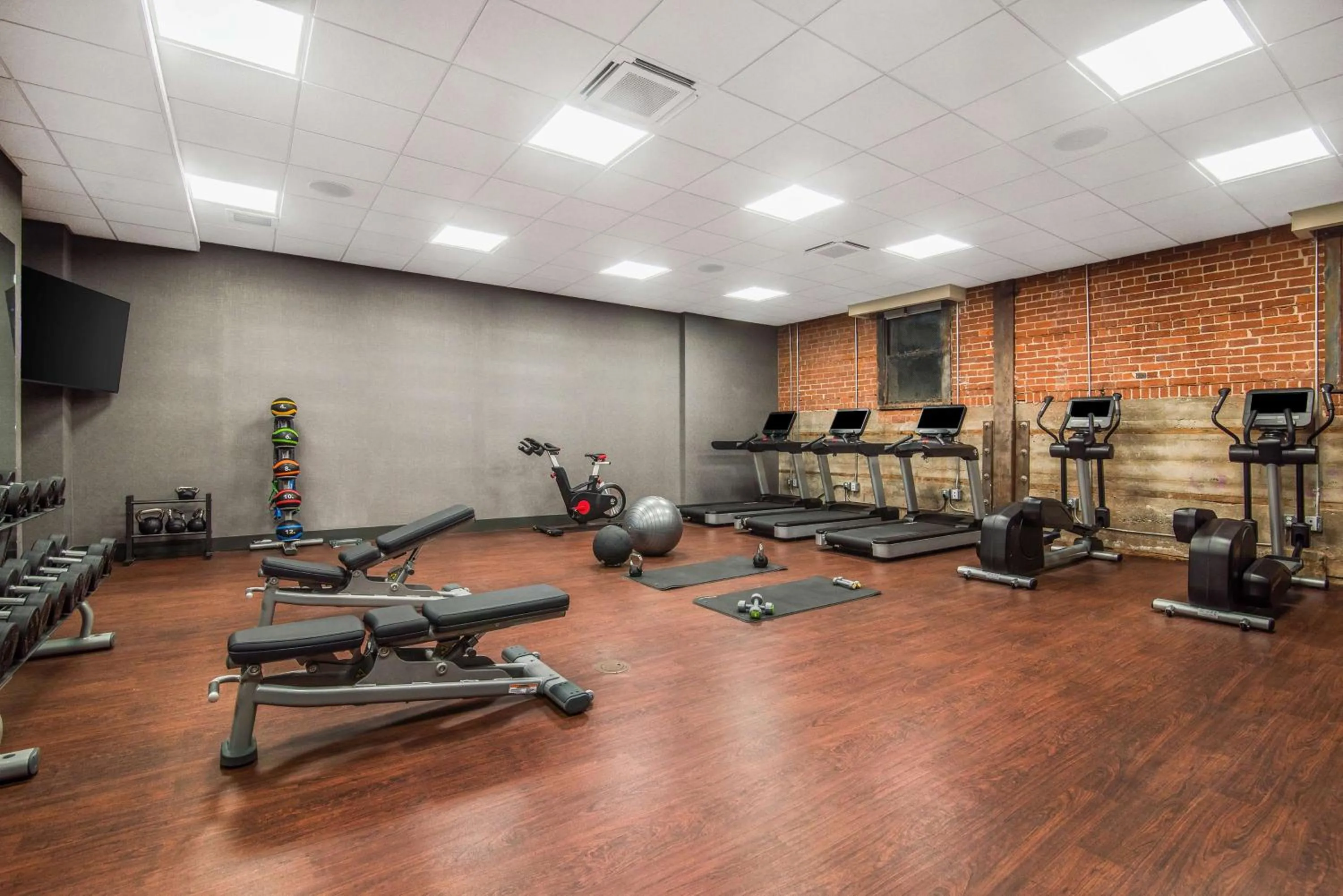 Fitness centre/facilities in Hyatt House Sacramento-Midtown