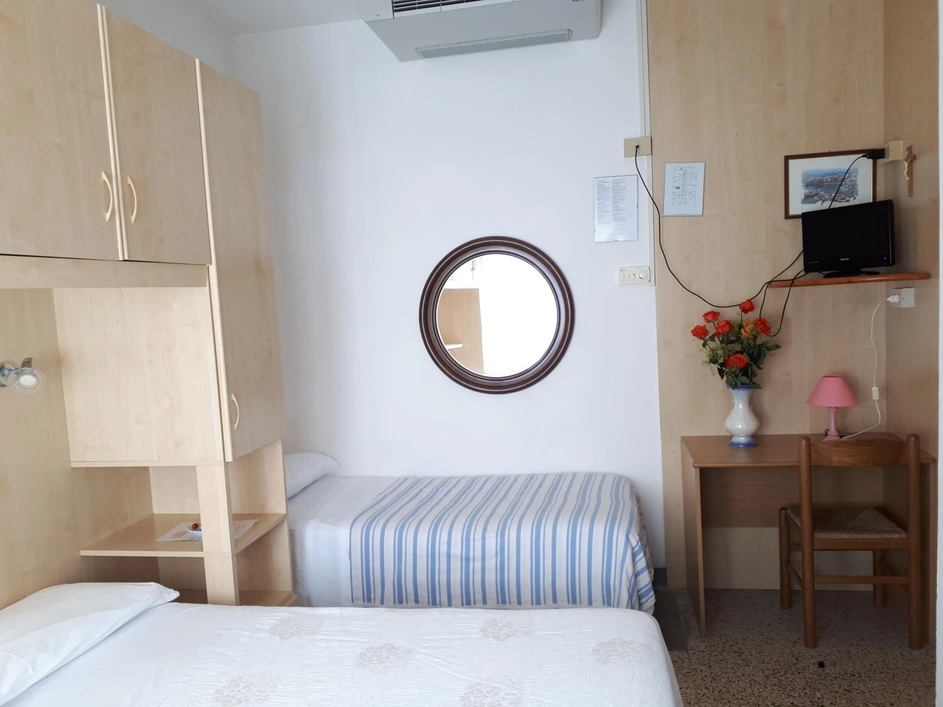 Bed in Hotel Villa Dina