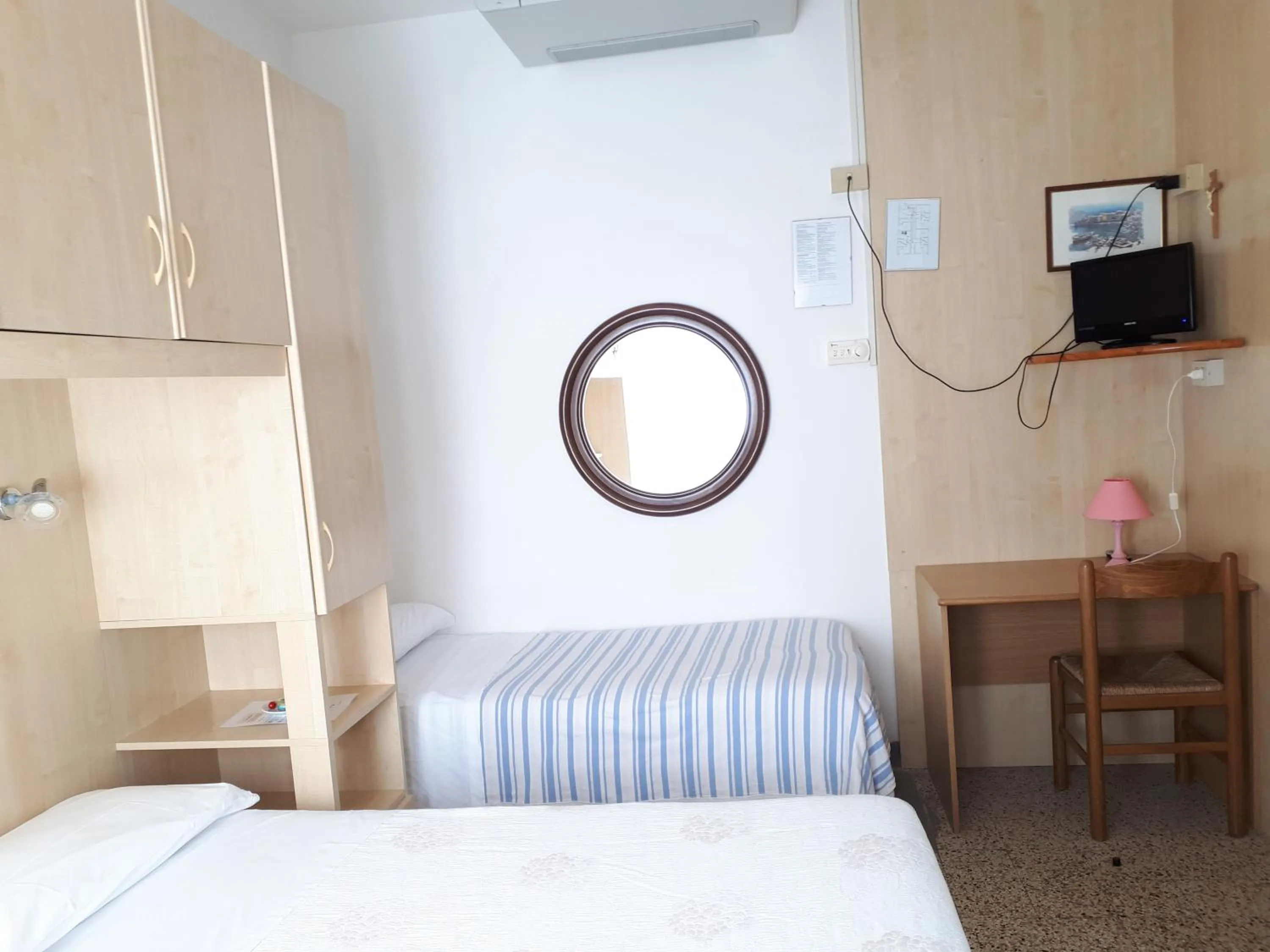 Bed in Hotel Villa Dina