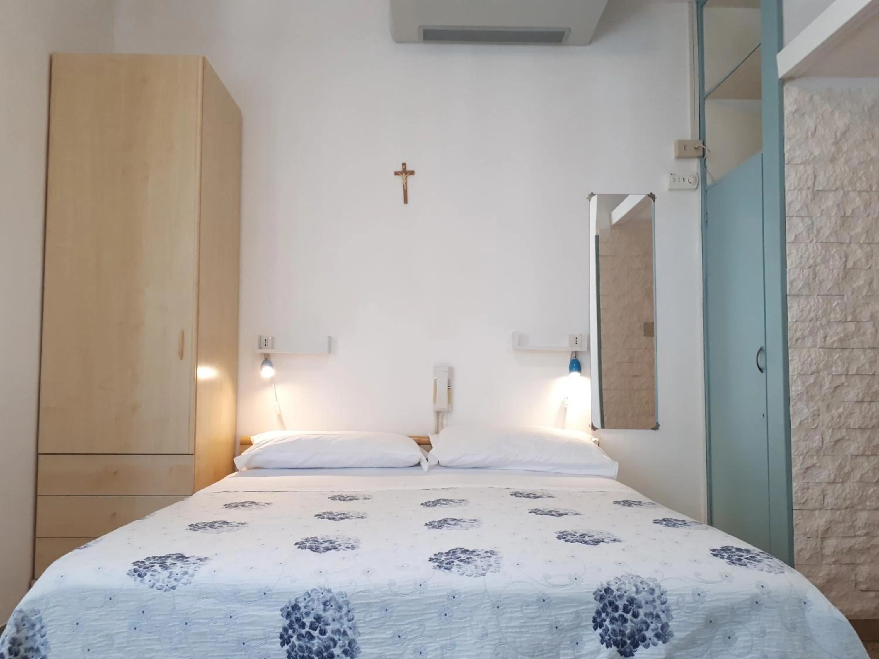 Bed in Hotel Villa Dina