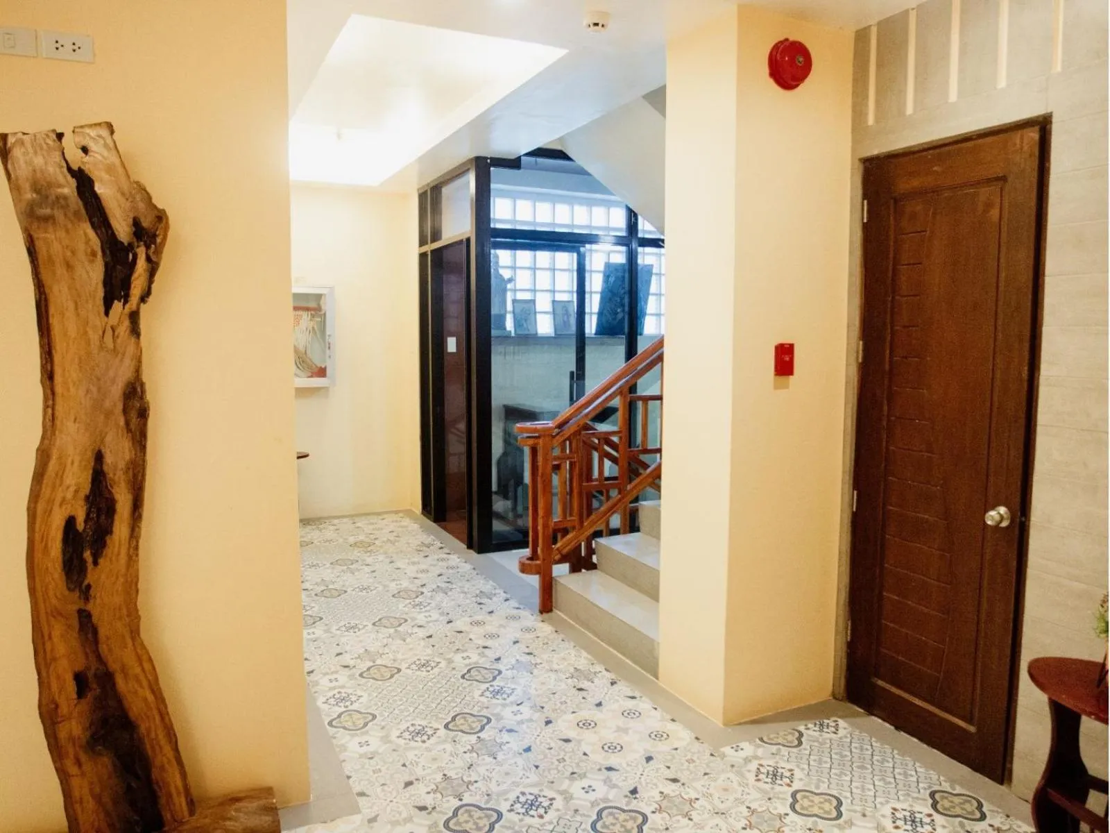 elevator in ARC Homes Hotel Panglao powered by Cocotel