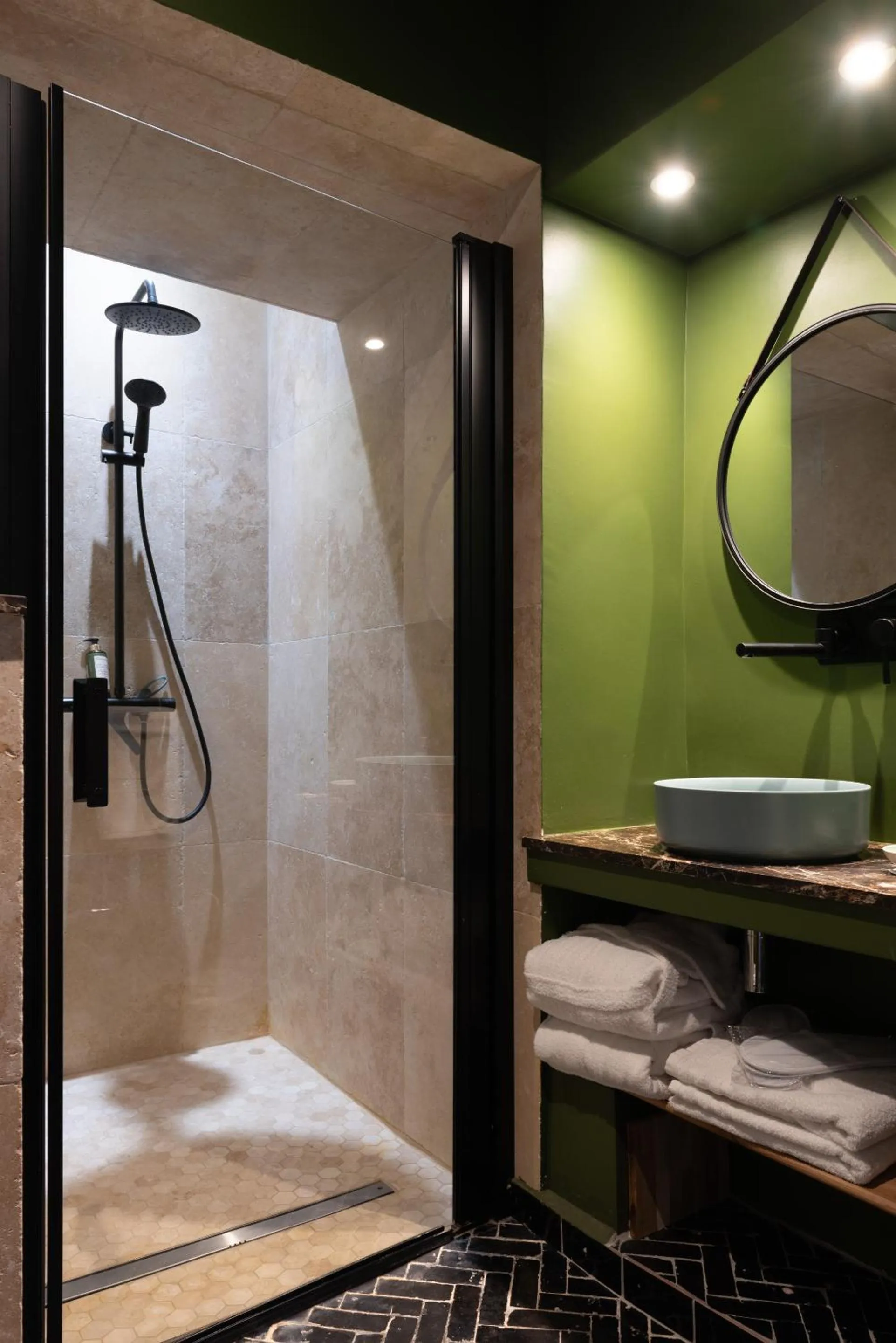 Bathroom in La Maison d'en Bas des Seigneurs