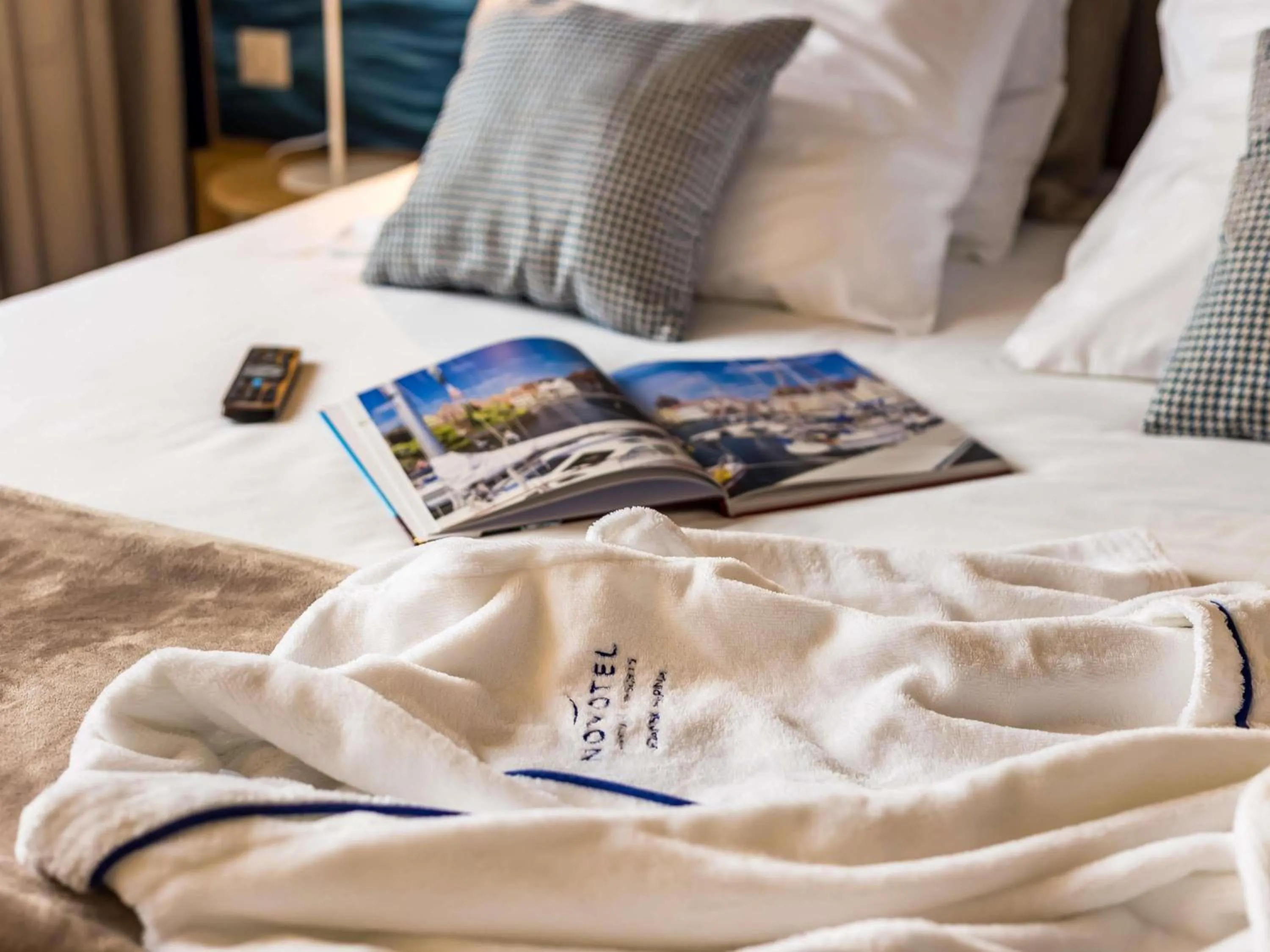 Bedroom, Bed in Novotel Gdańsk Marina