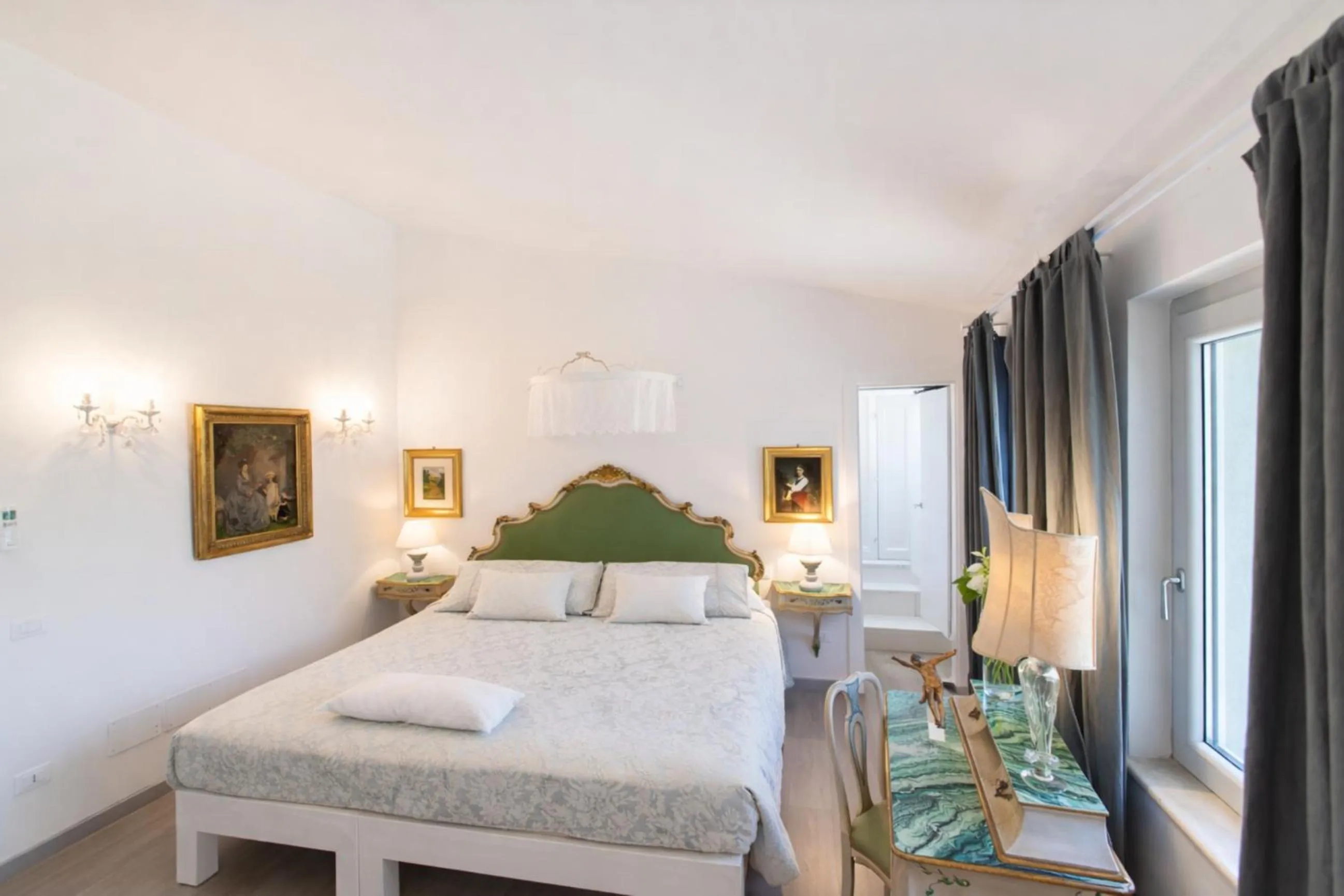 Bed in Country Lodge B&B