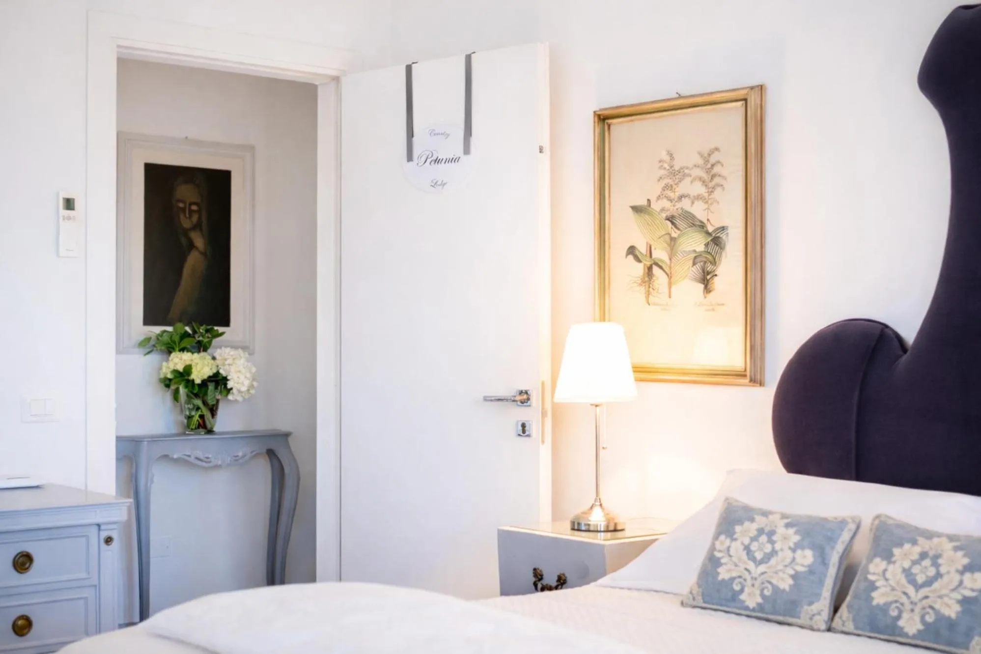 Bed in Country Lodge B&B