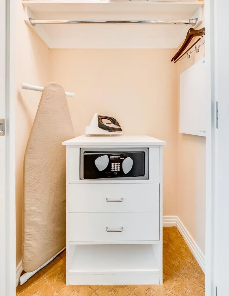 Jet Luxury Elite at The Signature