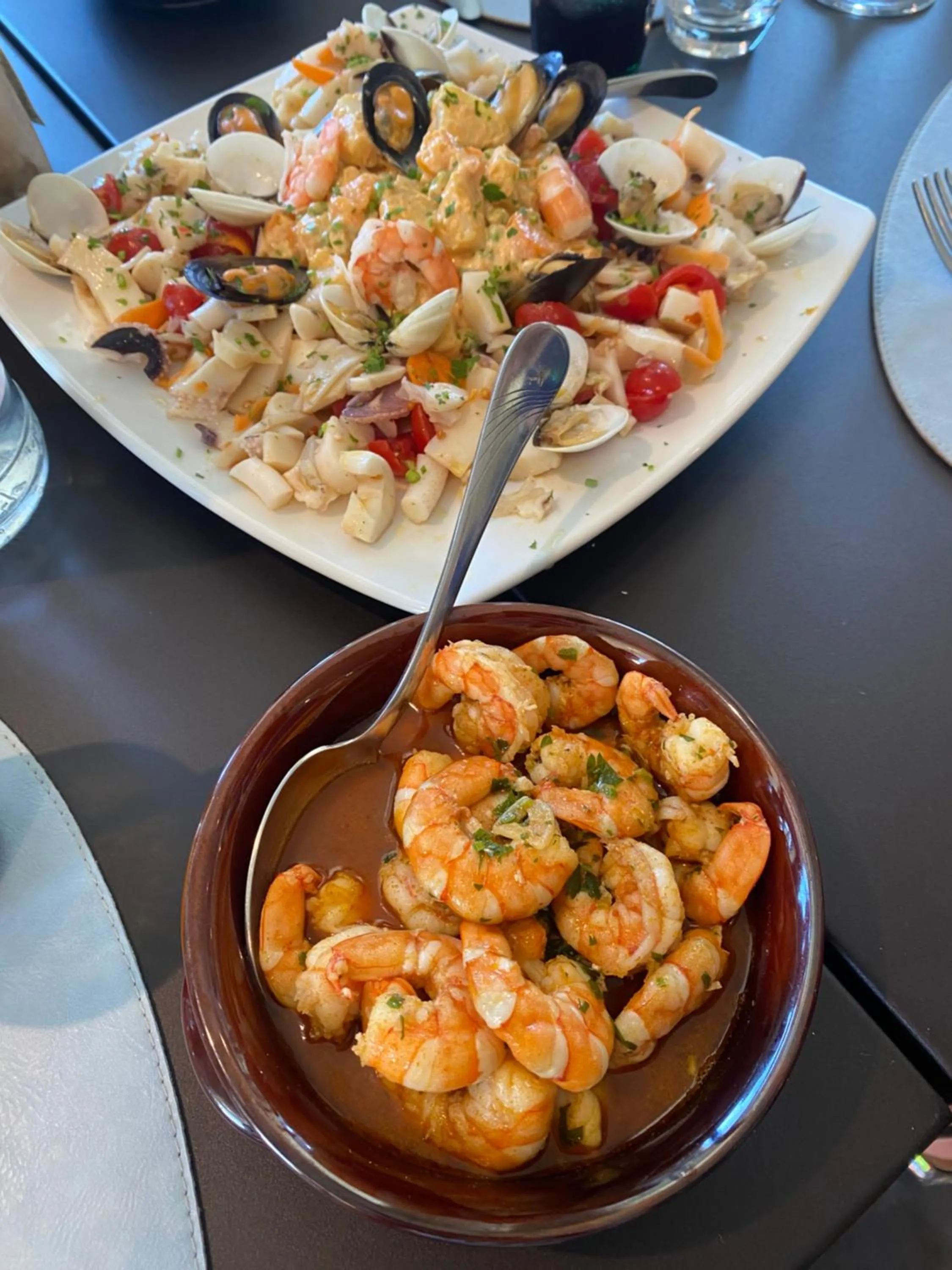 Food and drinks in El Patio Hotel