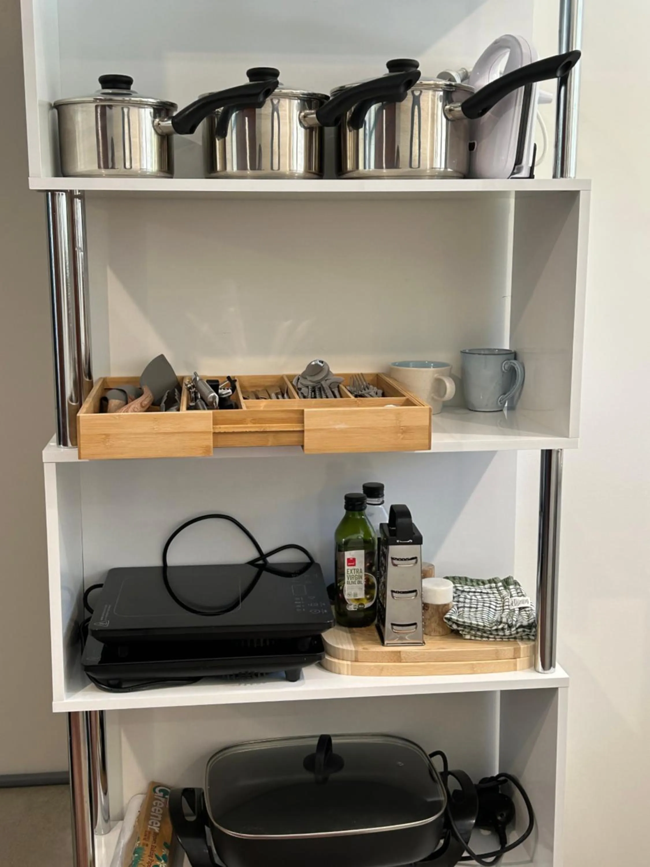 Kitchen or kitchenette in Almost Heaven BNB