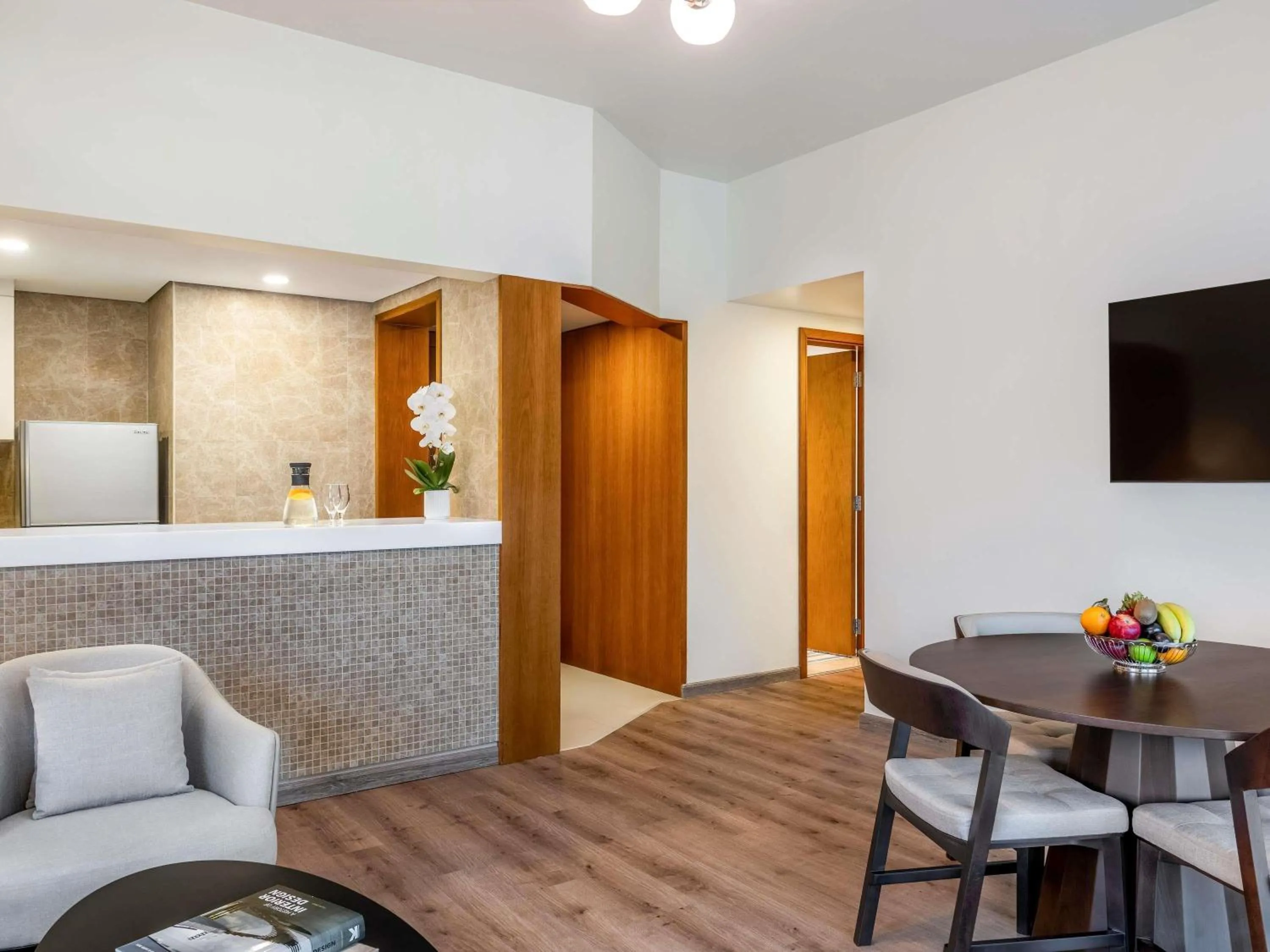 Bedroom in Aparthotel Adagio Fujairah