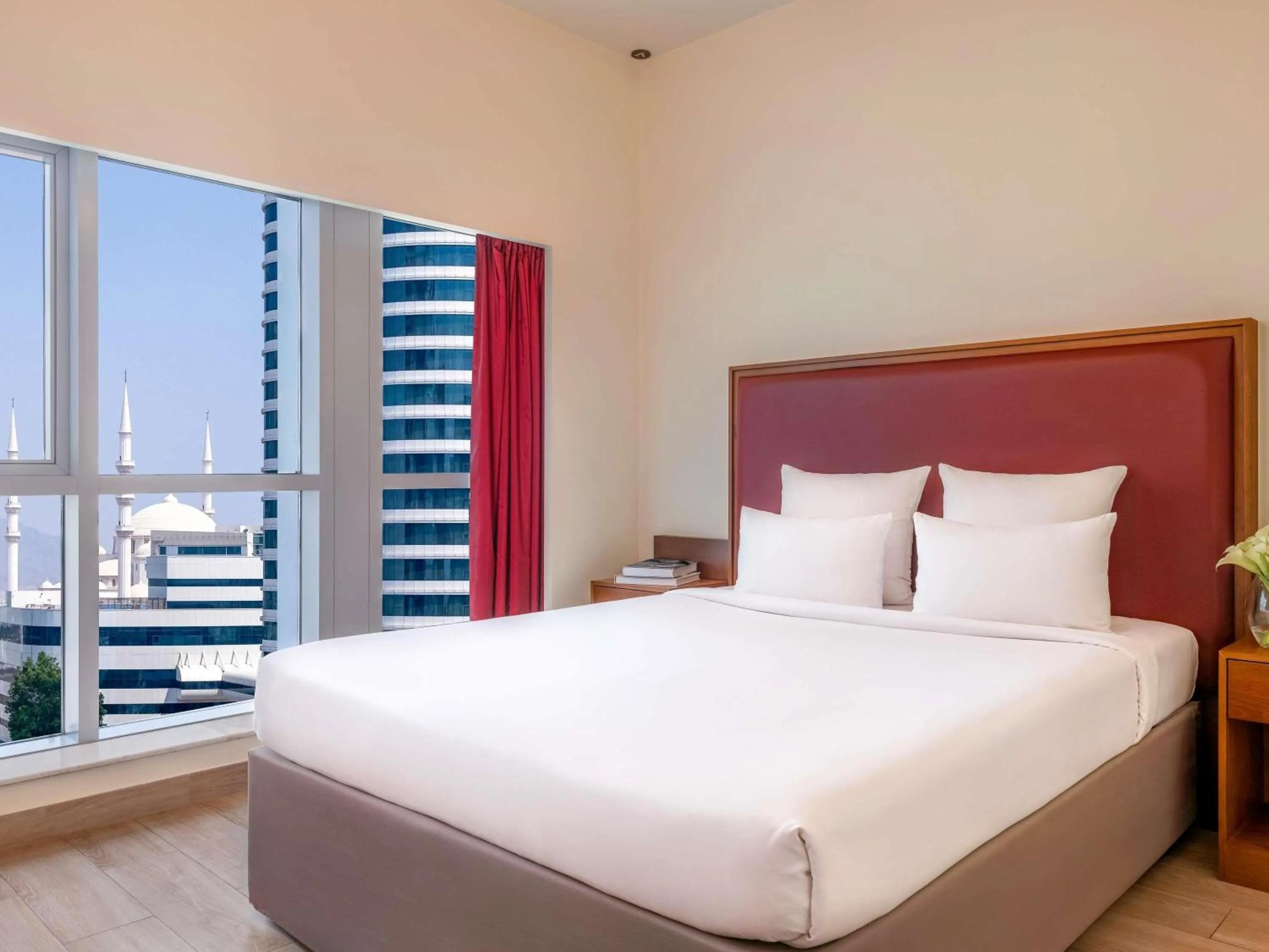 Bedroom in Aparthotel Adagio Fujairah