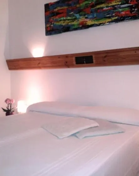 Bedroom, Bed in Hotel Pop