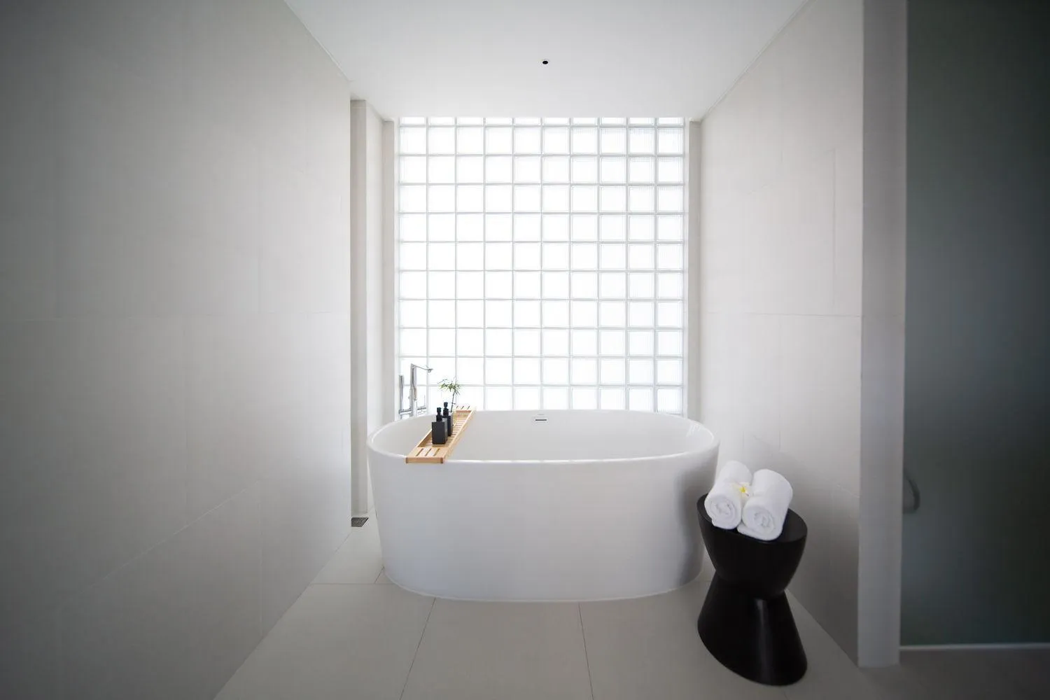 Bath in December Hotel