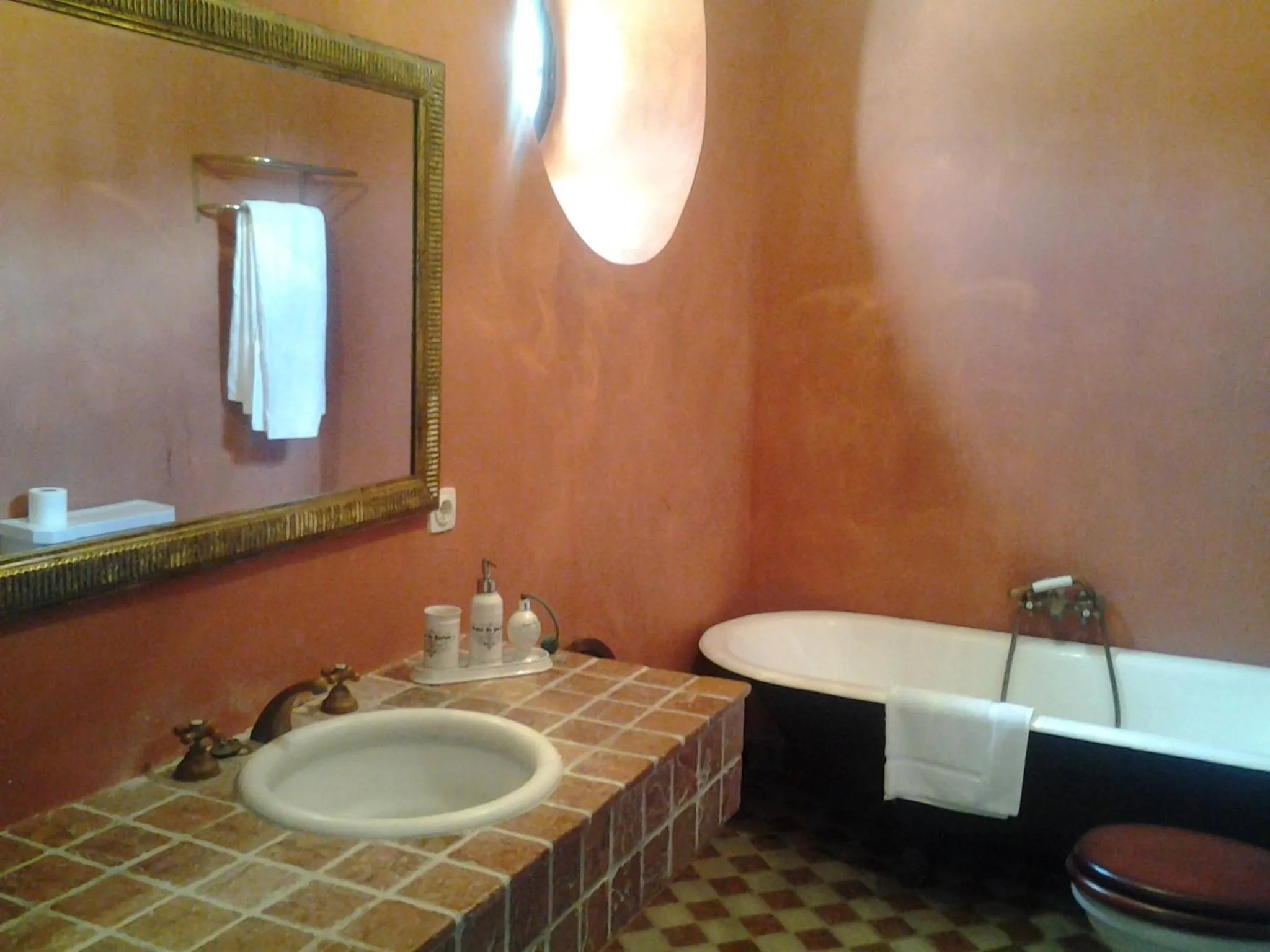 Bathroom in Hacienda La Indiana