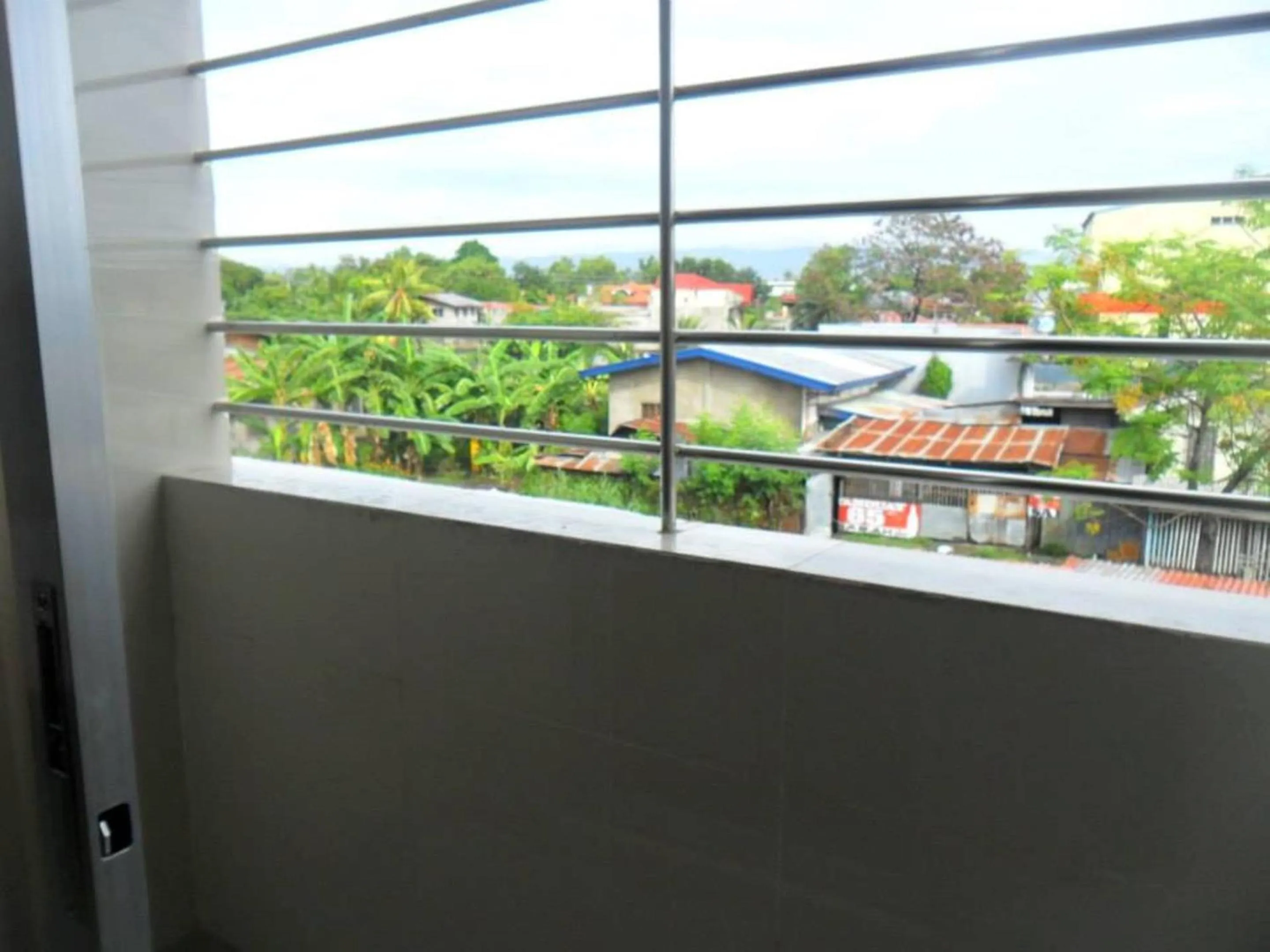 Decorative detail in BnT Inn