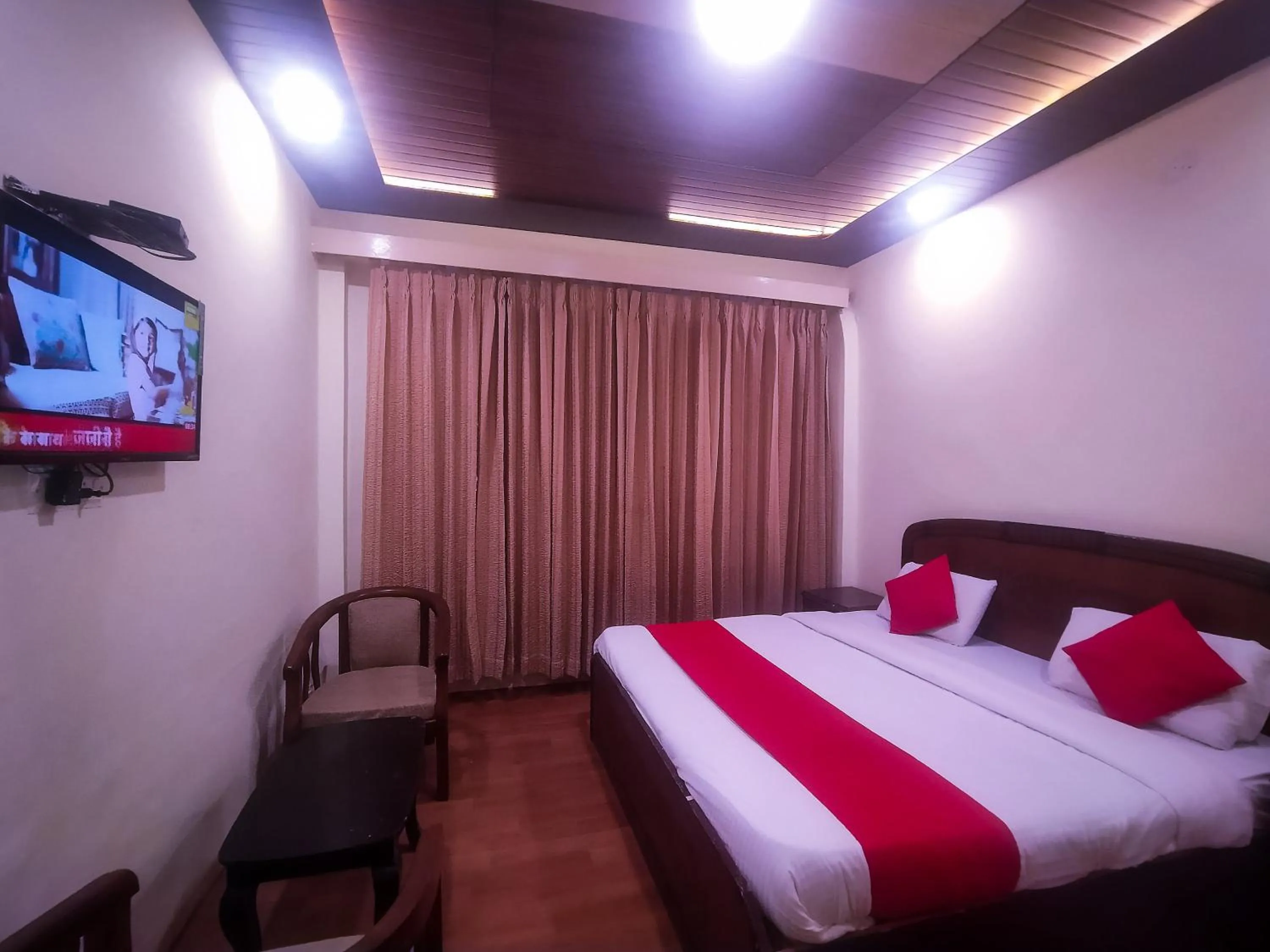 Bed in Surya Resort Dalhousie