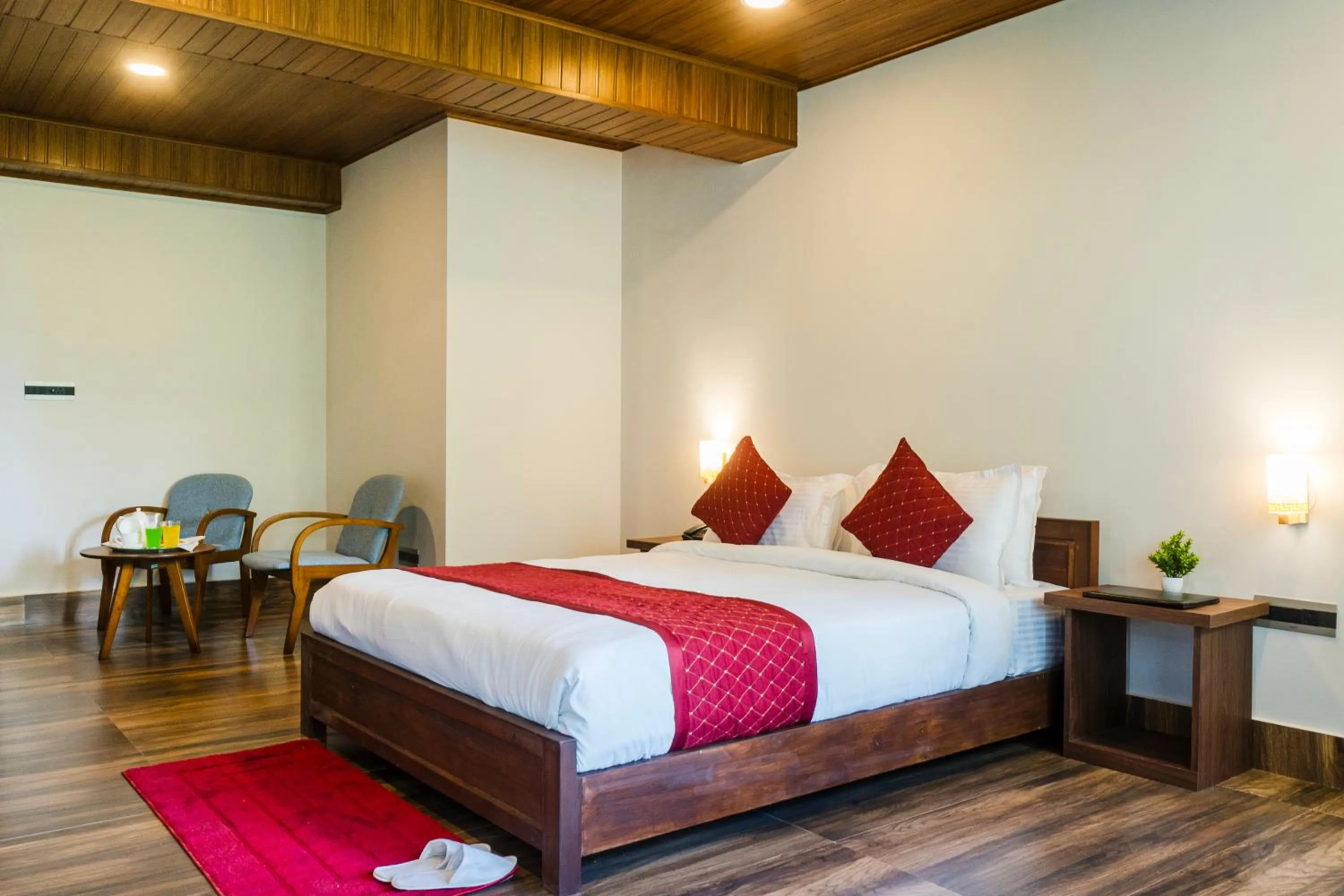 Bed in Sharolyn Boutique Hotel