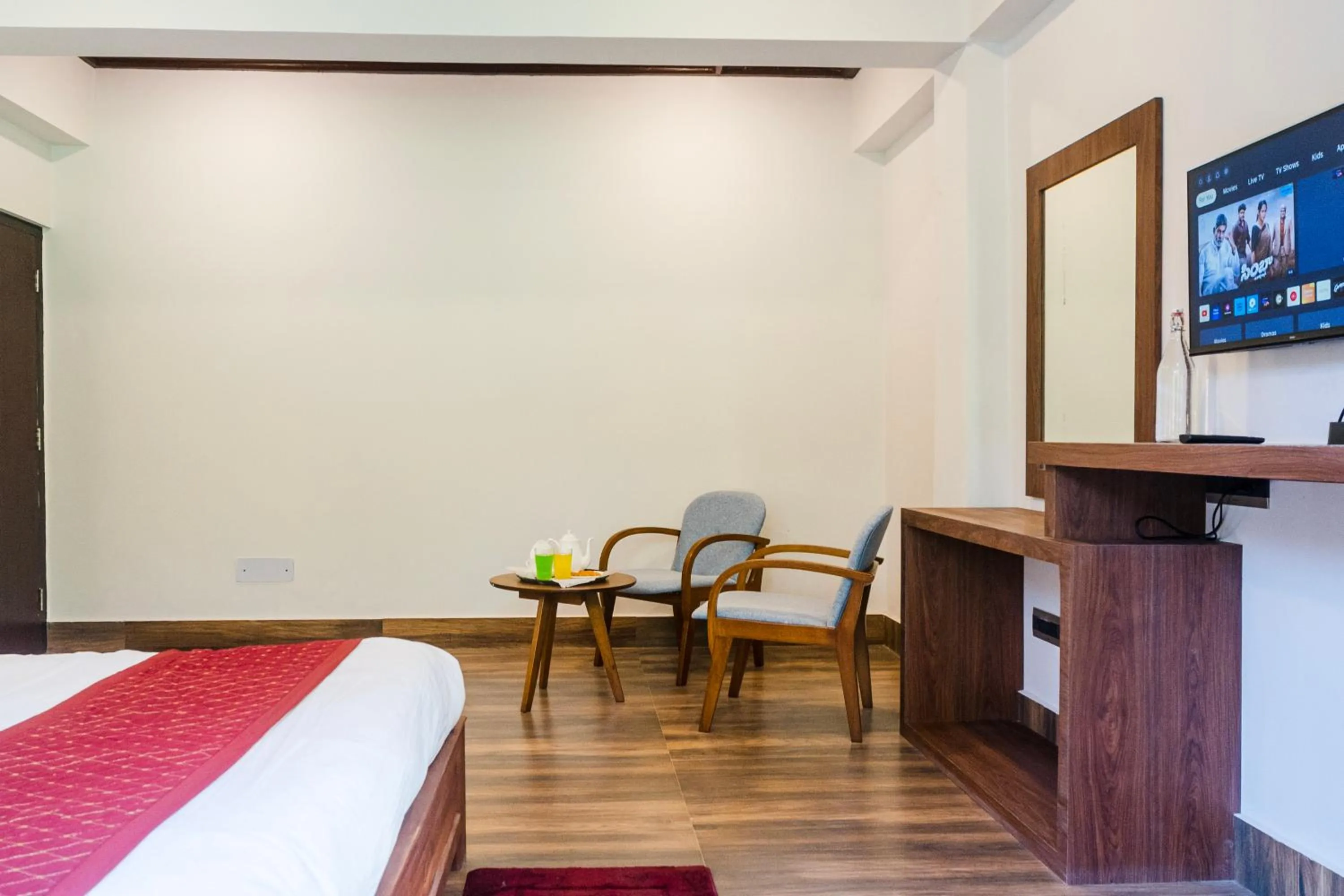 Bed in Sharolyn Boutique Hotel