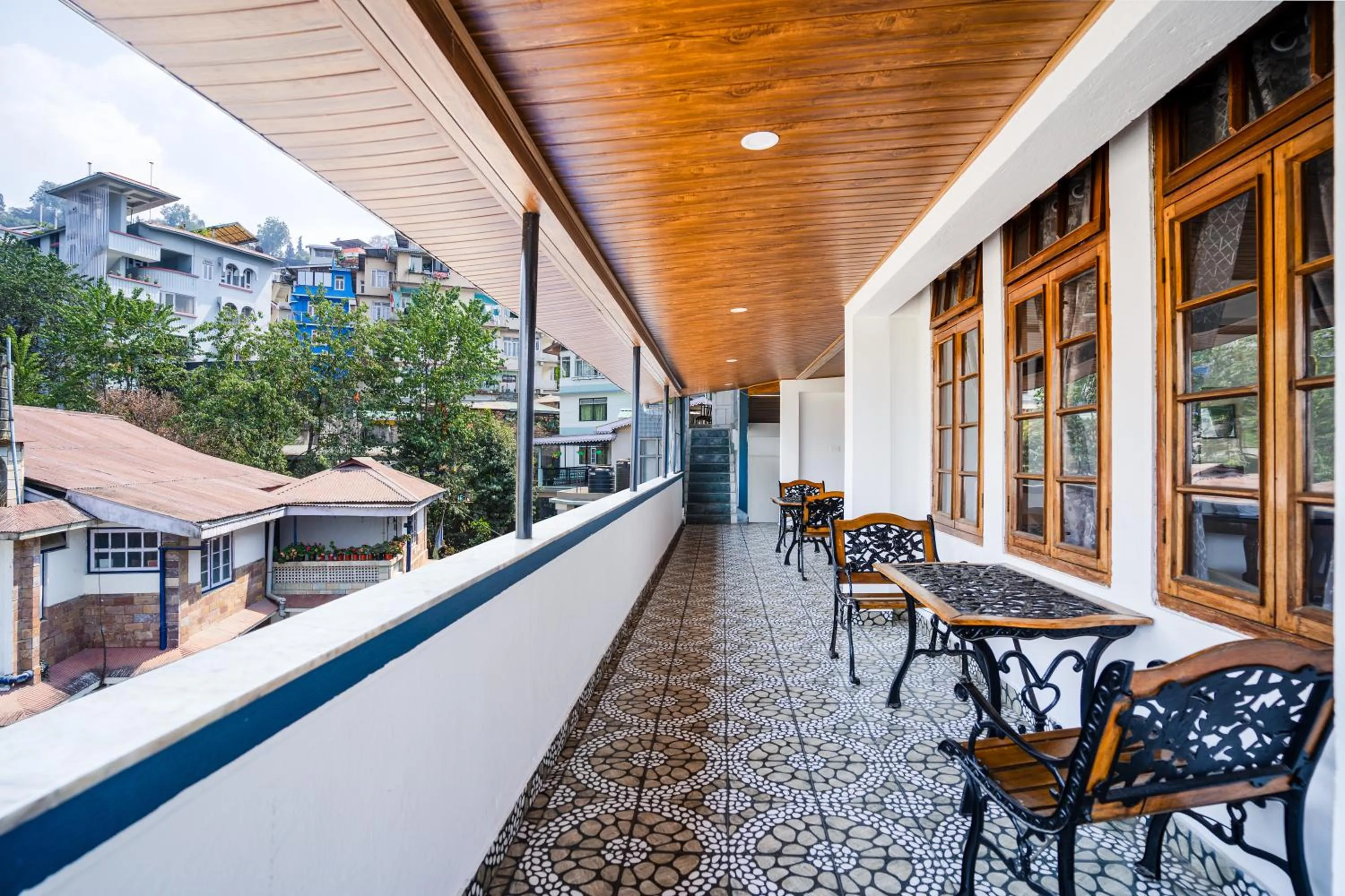 Property building in Sharolyn Boutique Hotel