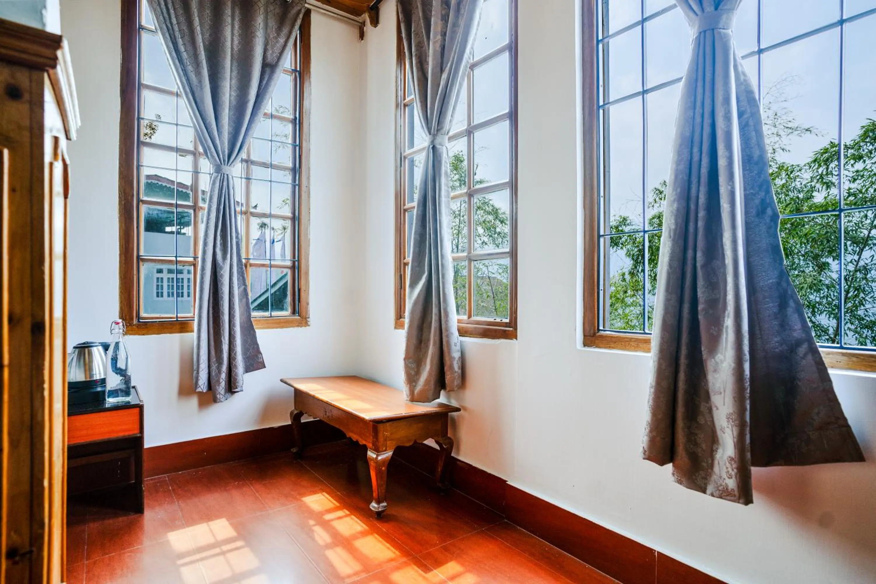 Bed in Sharolyn Boutique Hotel