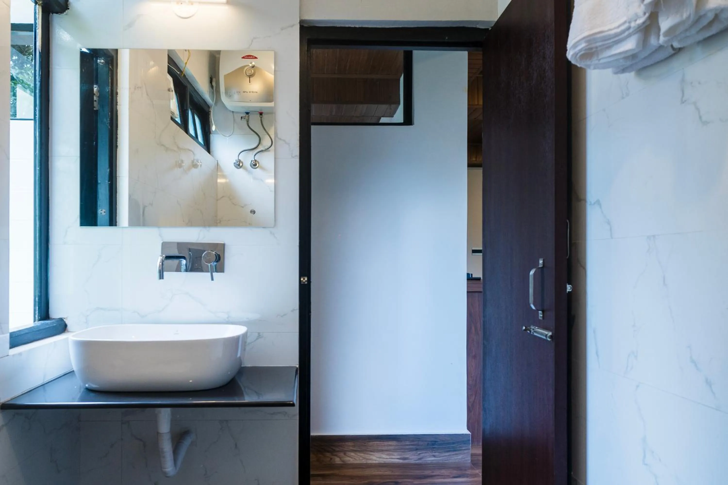 Bathroom in Sharolyn Boutique Hotel