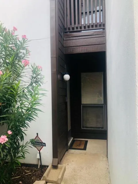 Houston-Med Center NRG Area 2B-2B All Inclusive