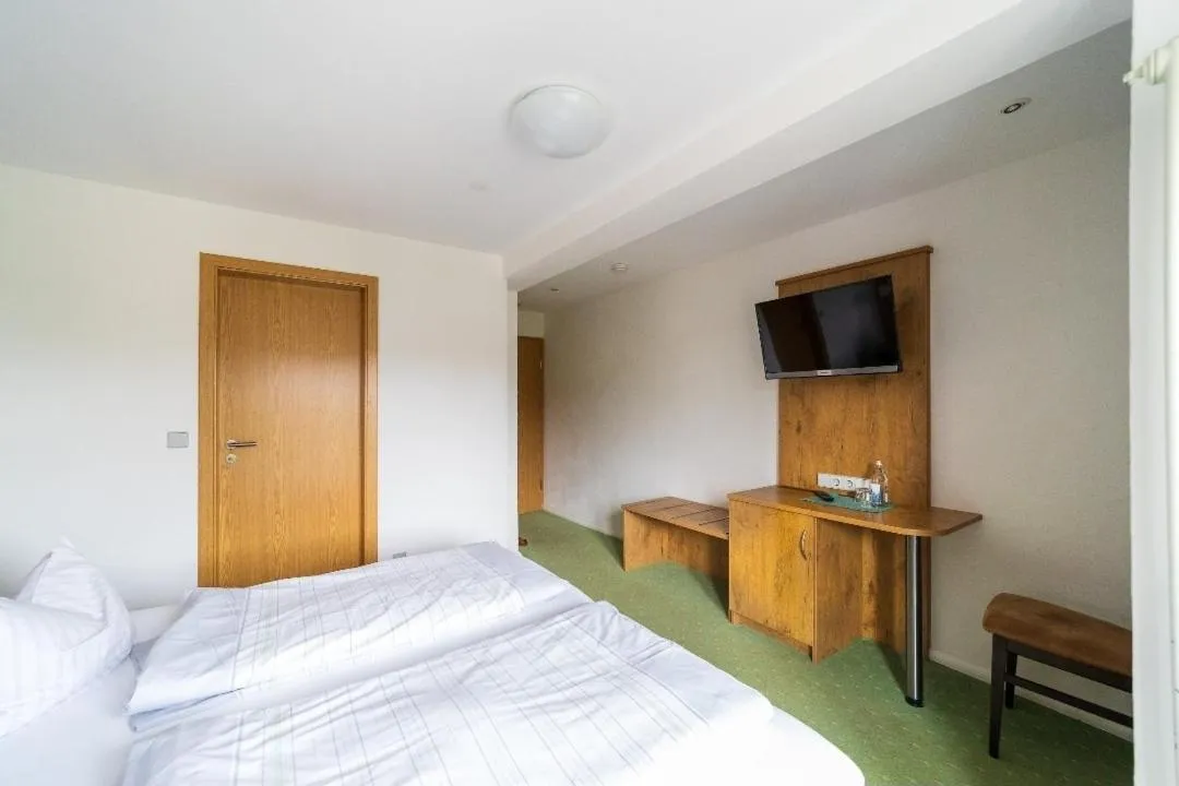 Bed in Gästehaus Café Heck Titisee