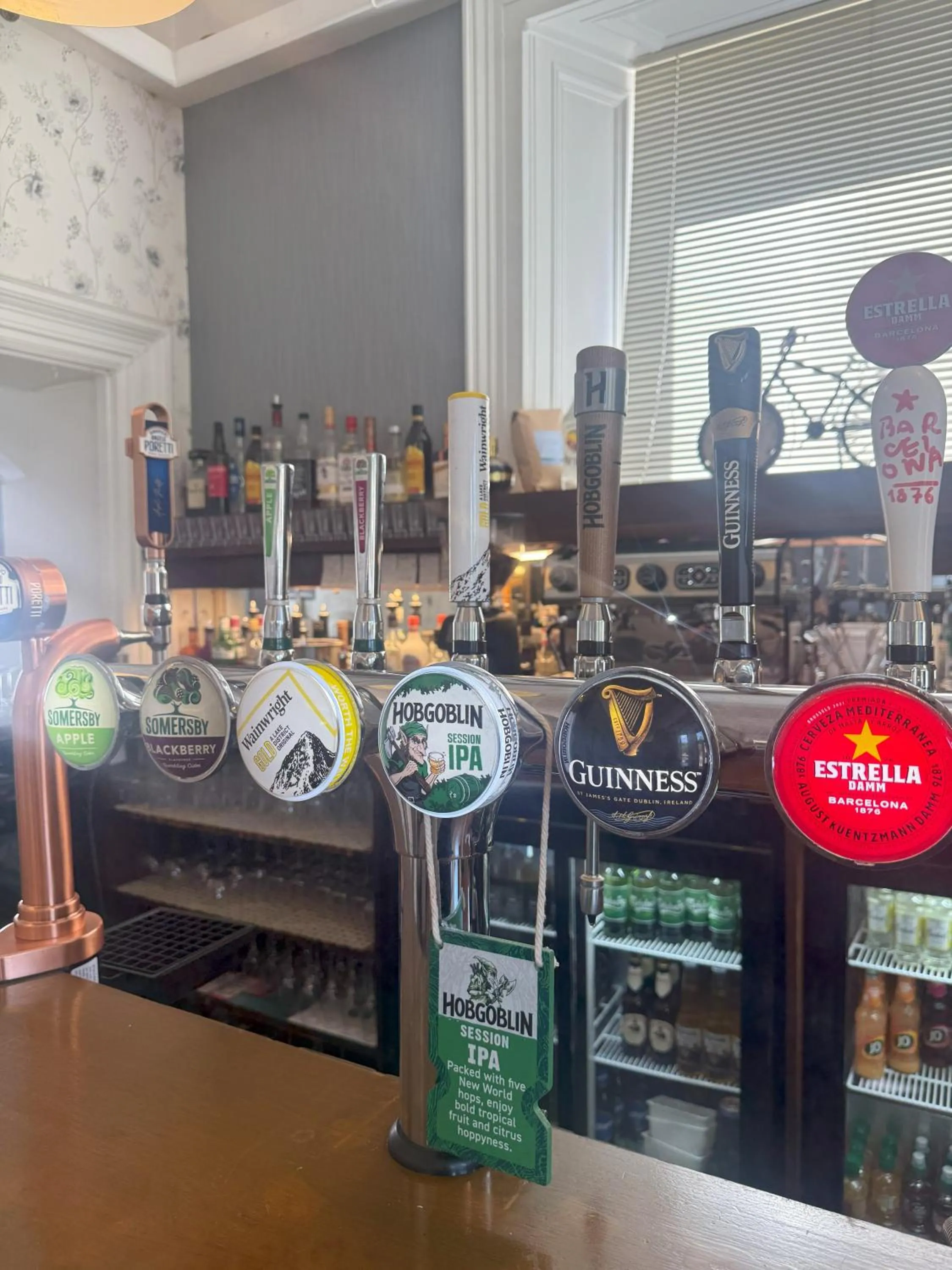 Lounge or bar in Chase Hotel