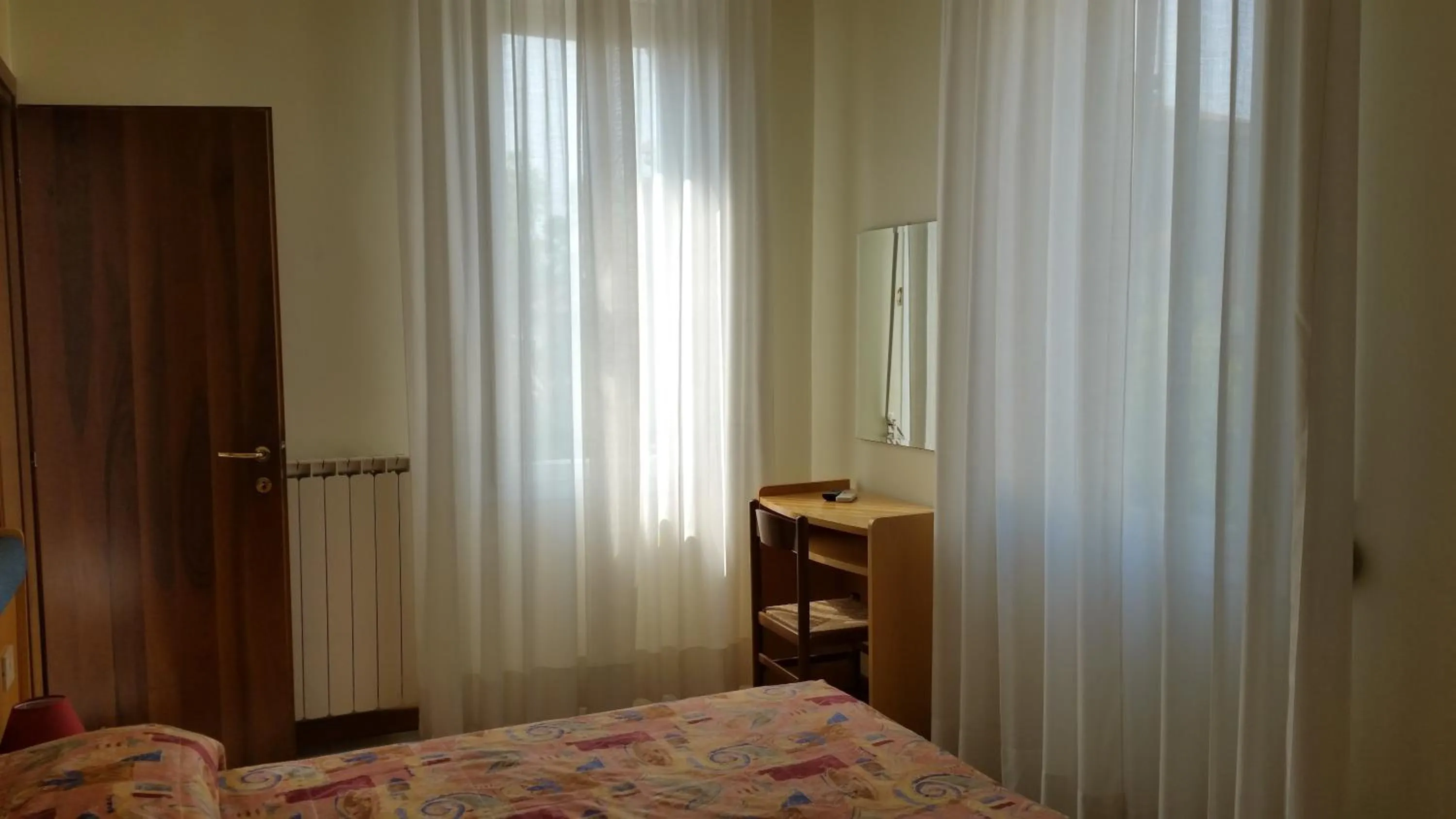 Bedroom, Bed in Hotel Montepiana