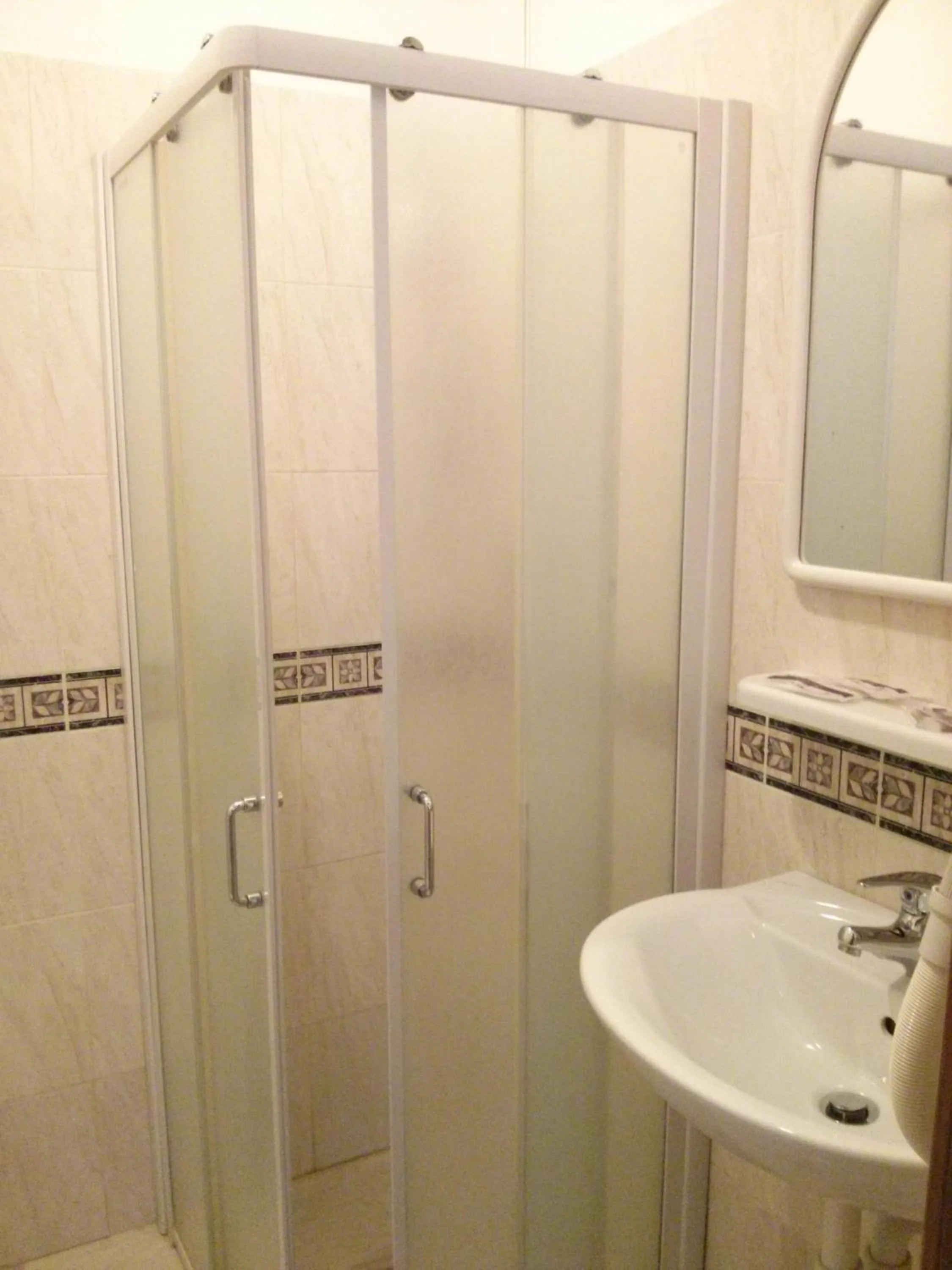 Bathroom in Hotel Montepiana