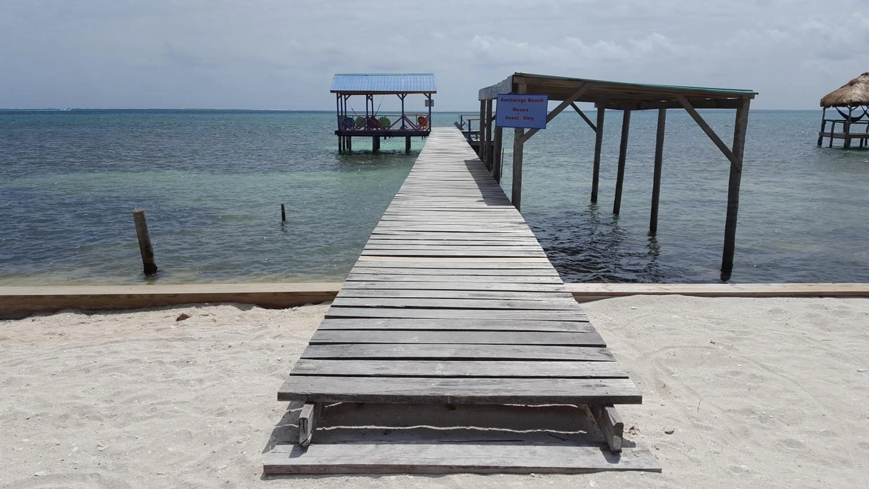 Beach in Anchorage Beach Resort Caye Caulker