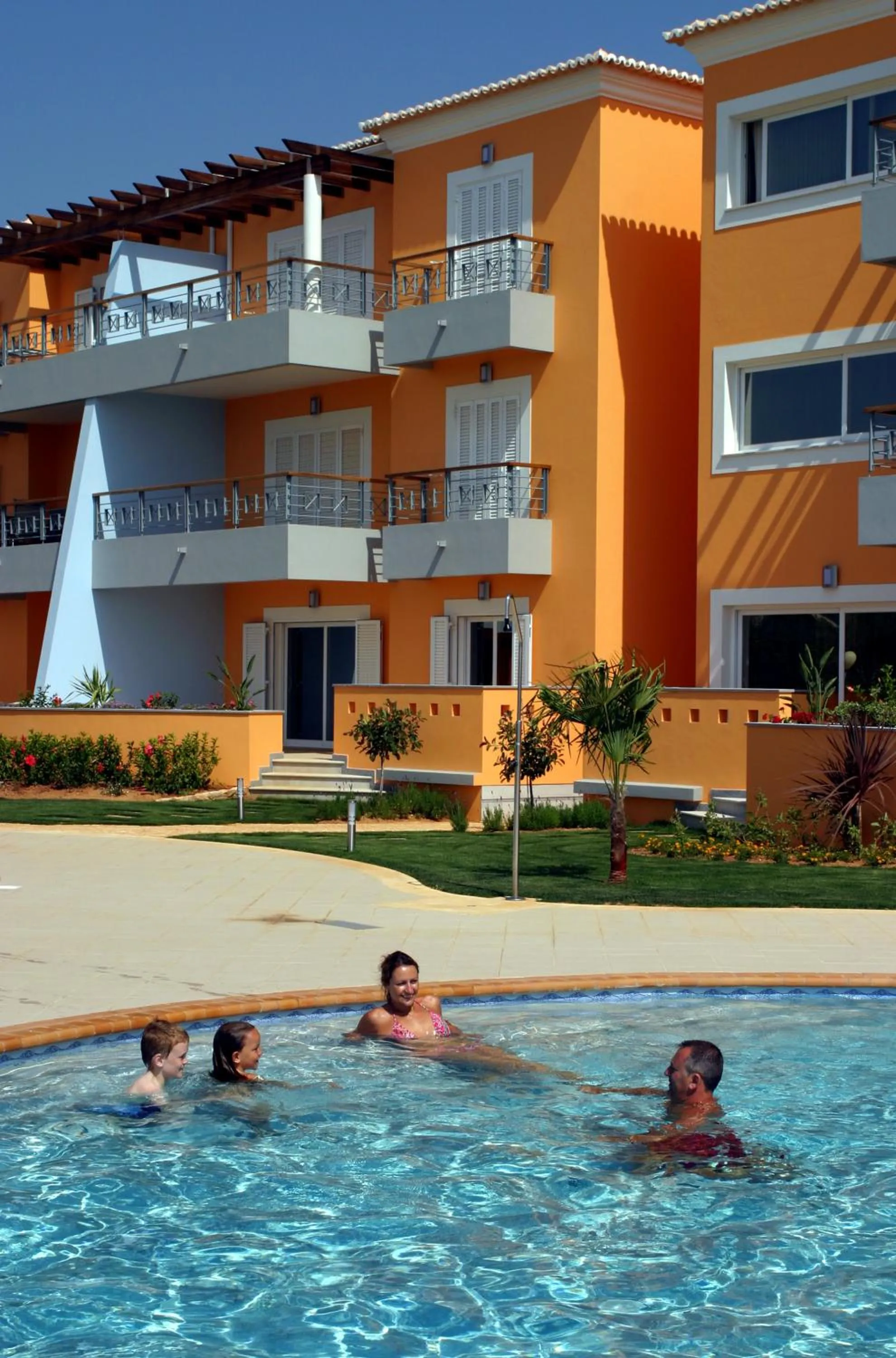 Facade/entrance in Foz da Ria