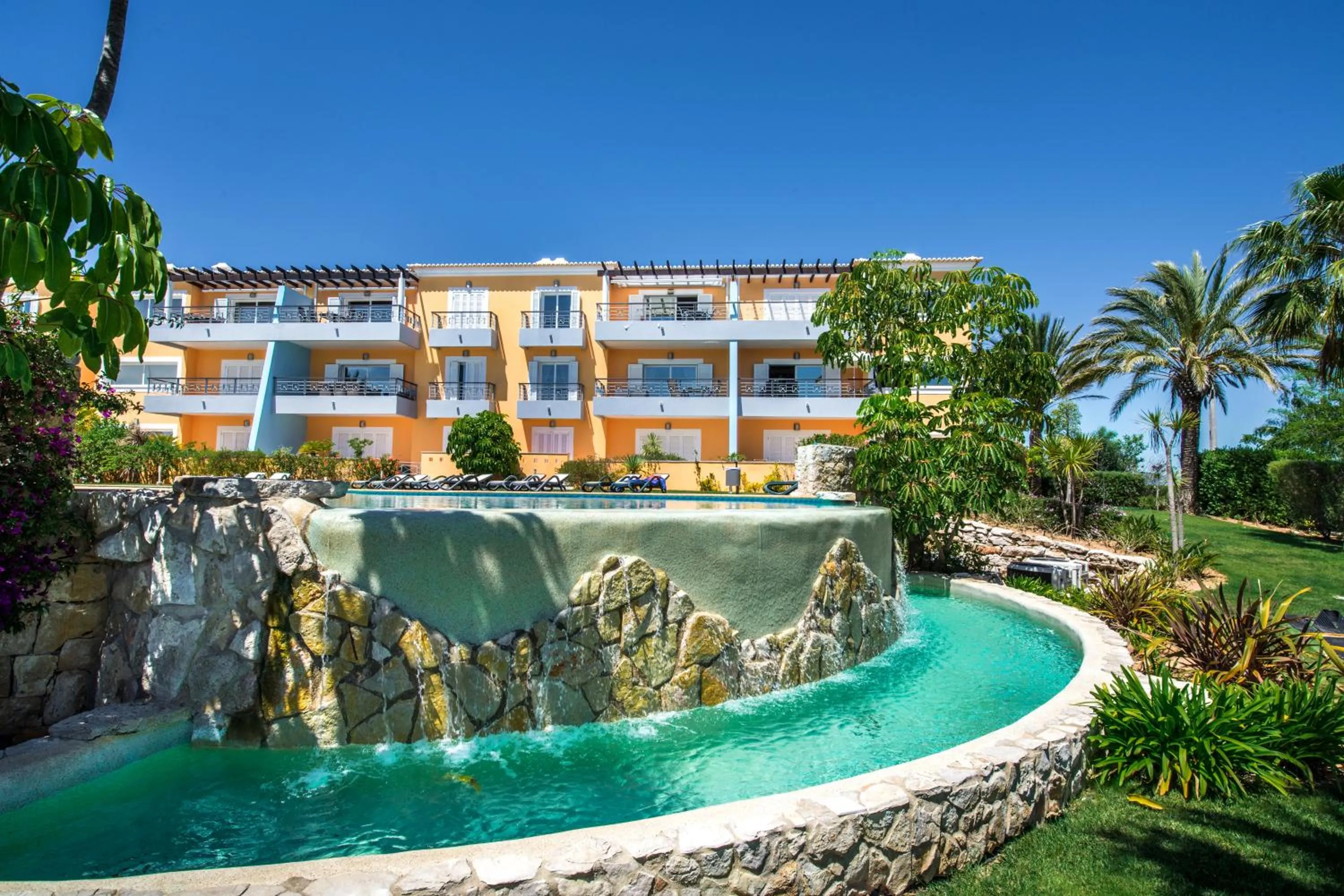 Swimming pool in Foz da Ria