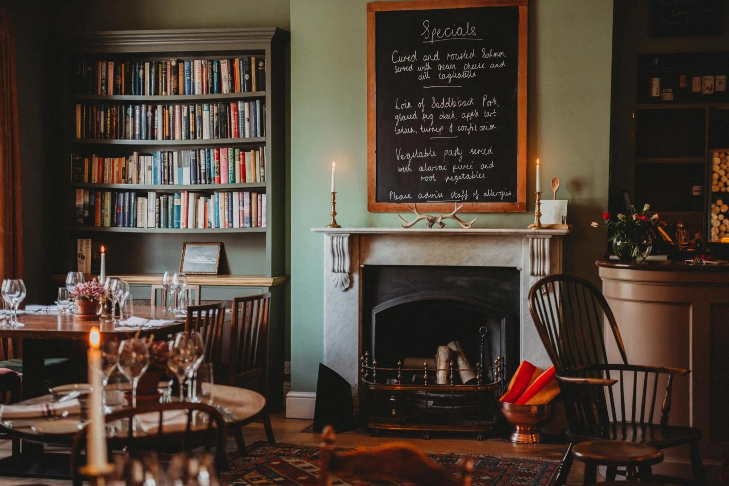 Library in The New Inn Great Limber