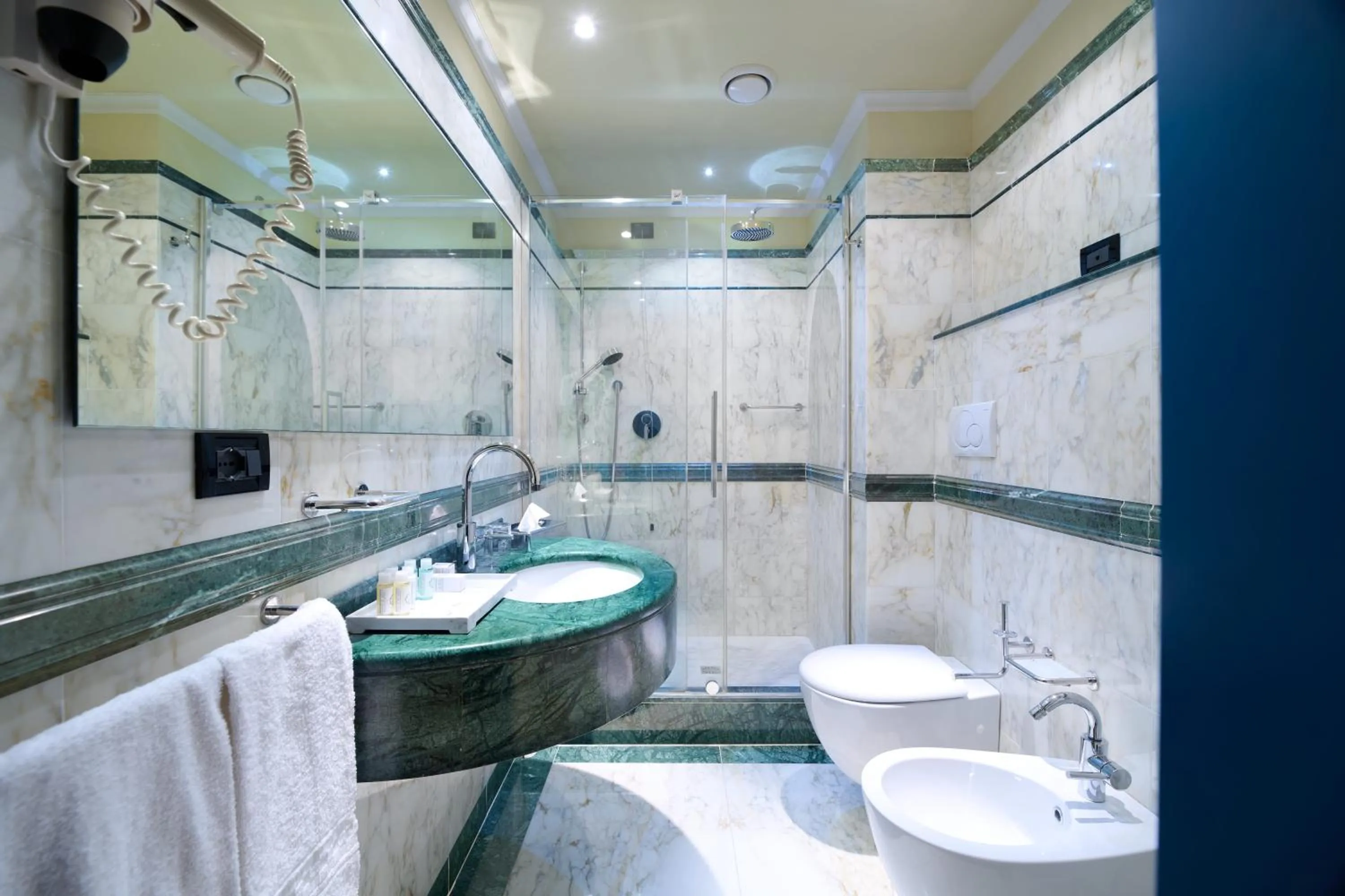 Bathroom in Grand Hotel Bellavista Palace & Golf