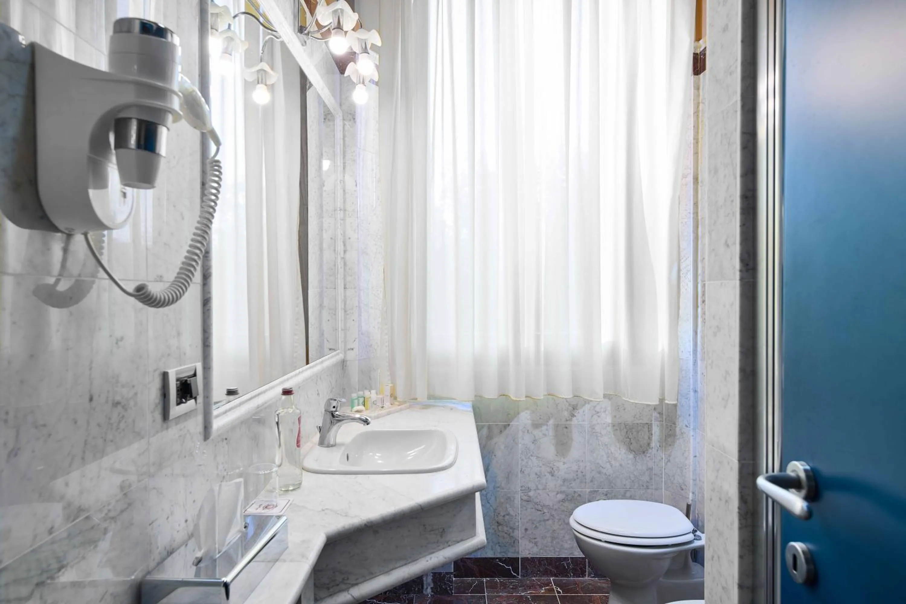 Bathroom in Grand Hotel Bellavista Palace & Golf