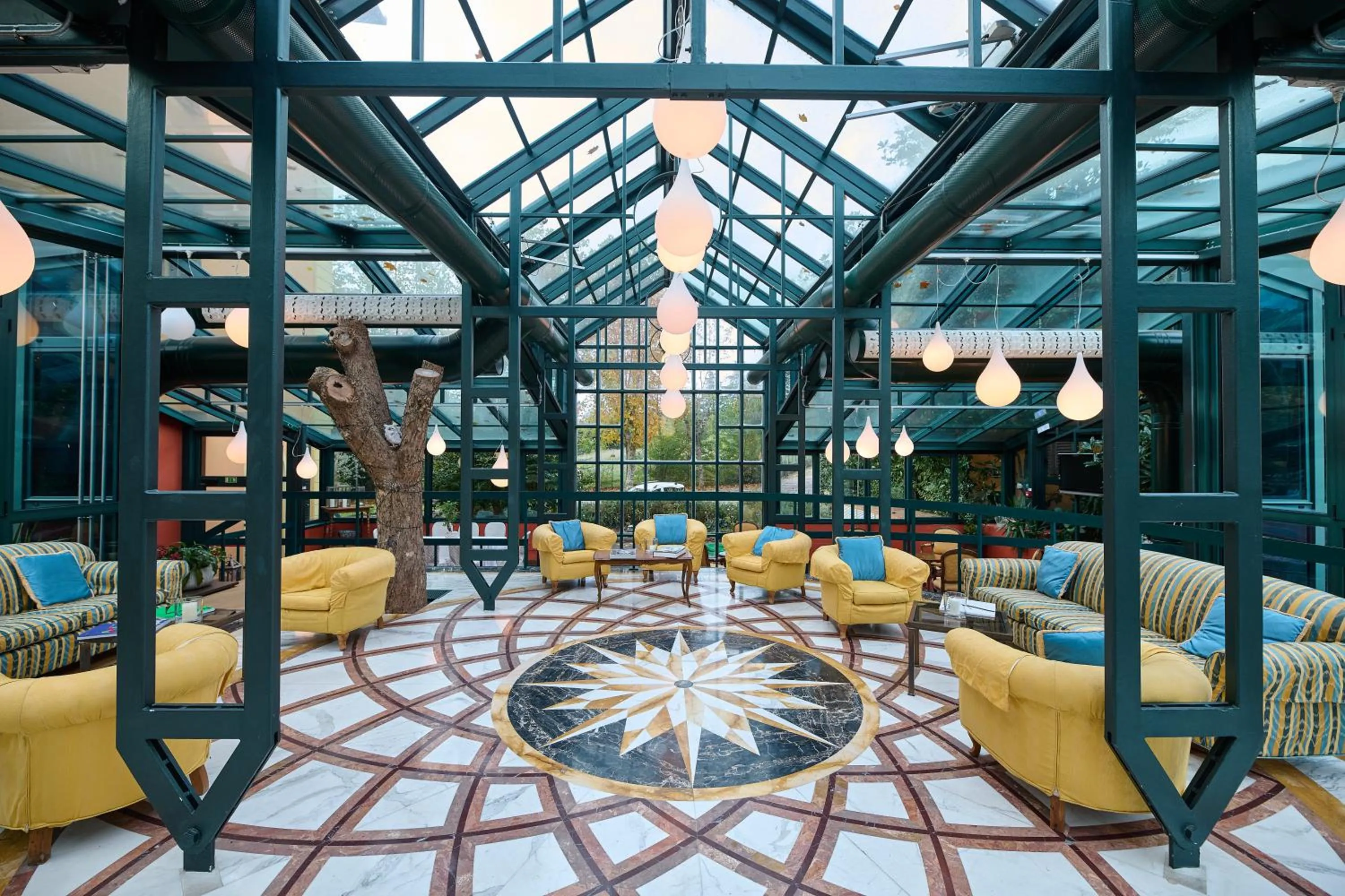 Lounge or bar in Grand Hotel Bellavista Palace & Golf