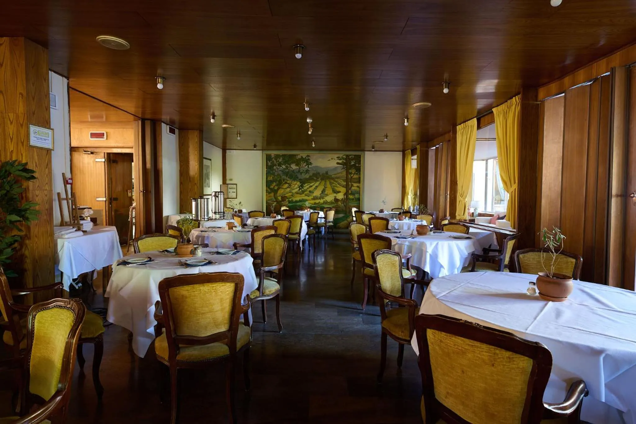 Restaurant/places to eat in Grand Hotel Bellavista Palace & Golf