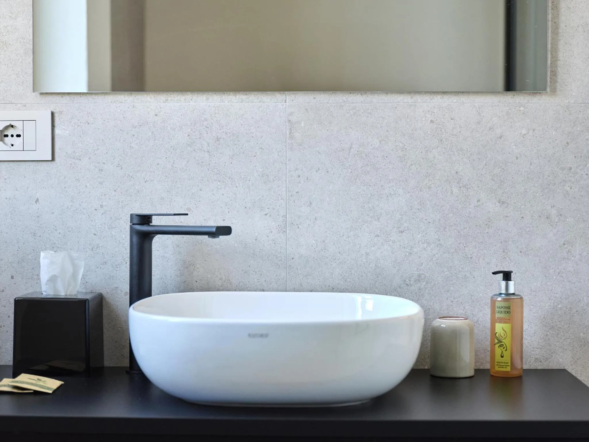 Bathroom in Hotel Carillon