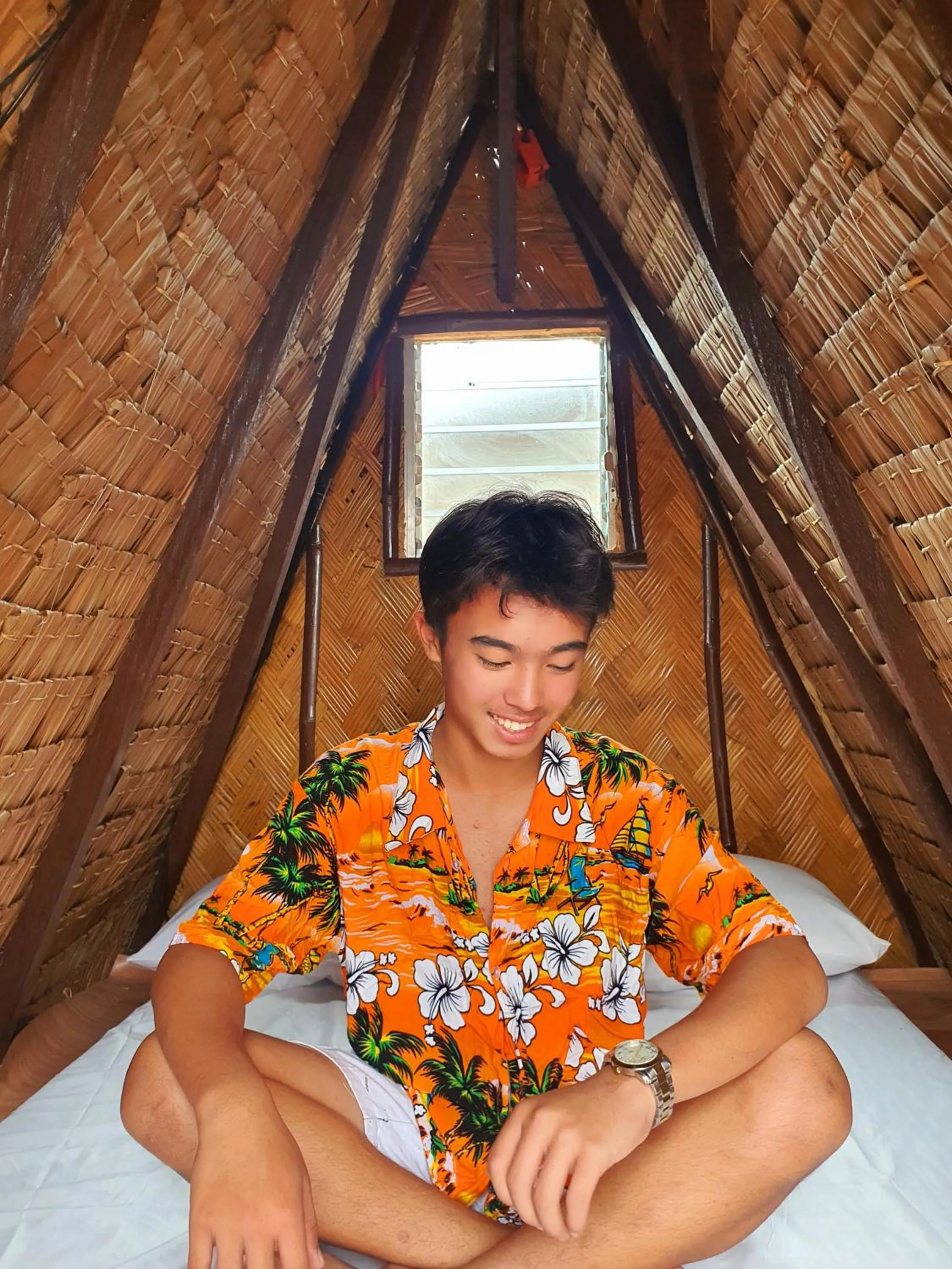 Calatagan's Bahay Kubo - with Beach Access